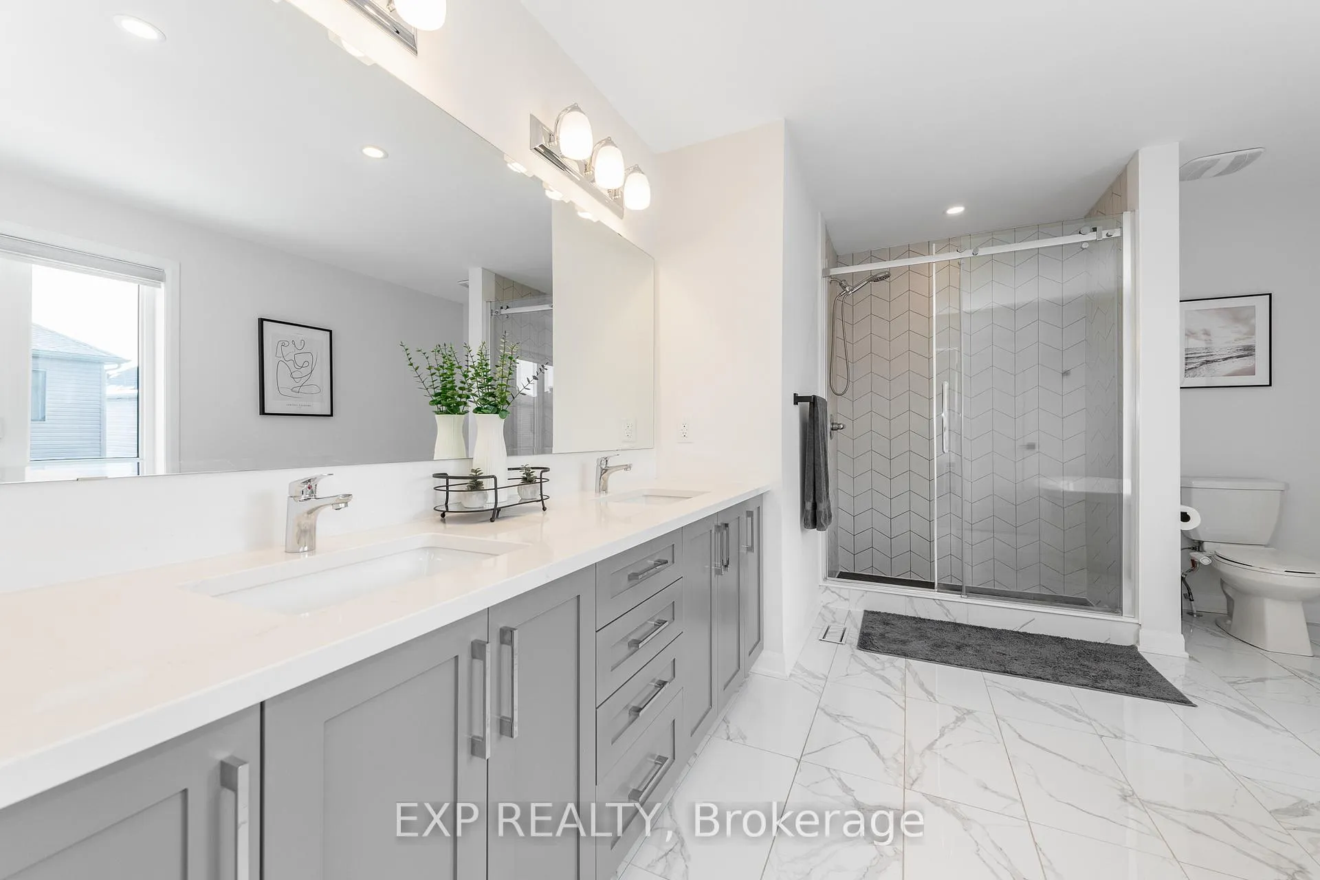Photo 27 of 35 Jetty Drive, Ottawa, Mahogany Community — HOMEH