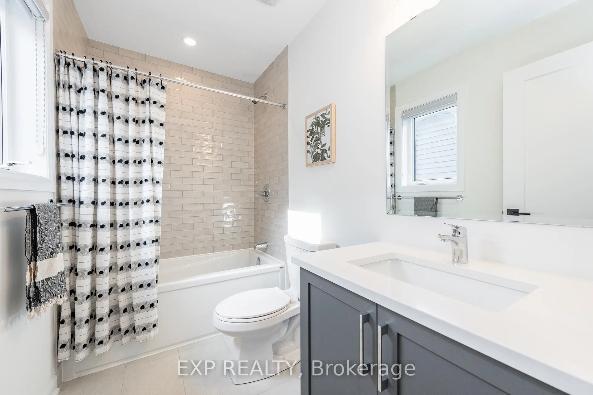 Photo 38 of 35 Jetty Drive, Ottawa, Mahogany Community — HOMEH