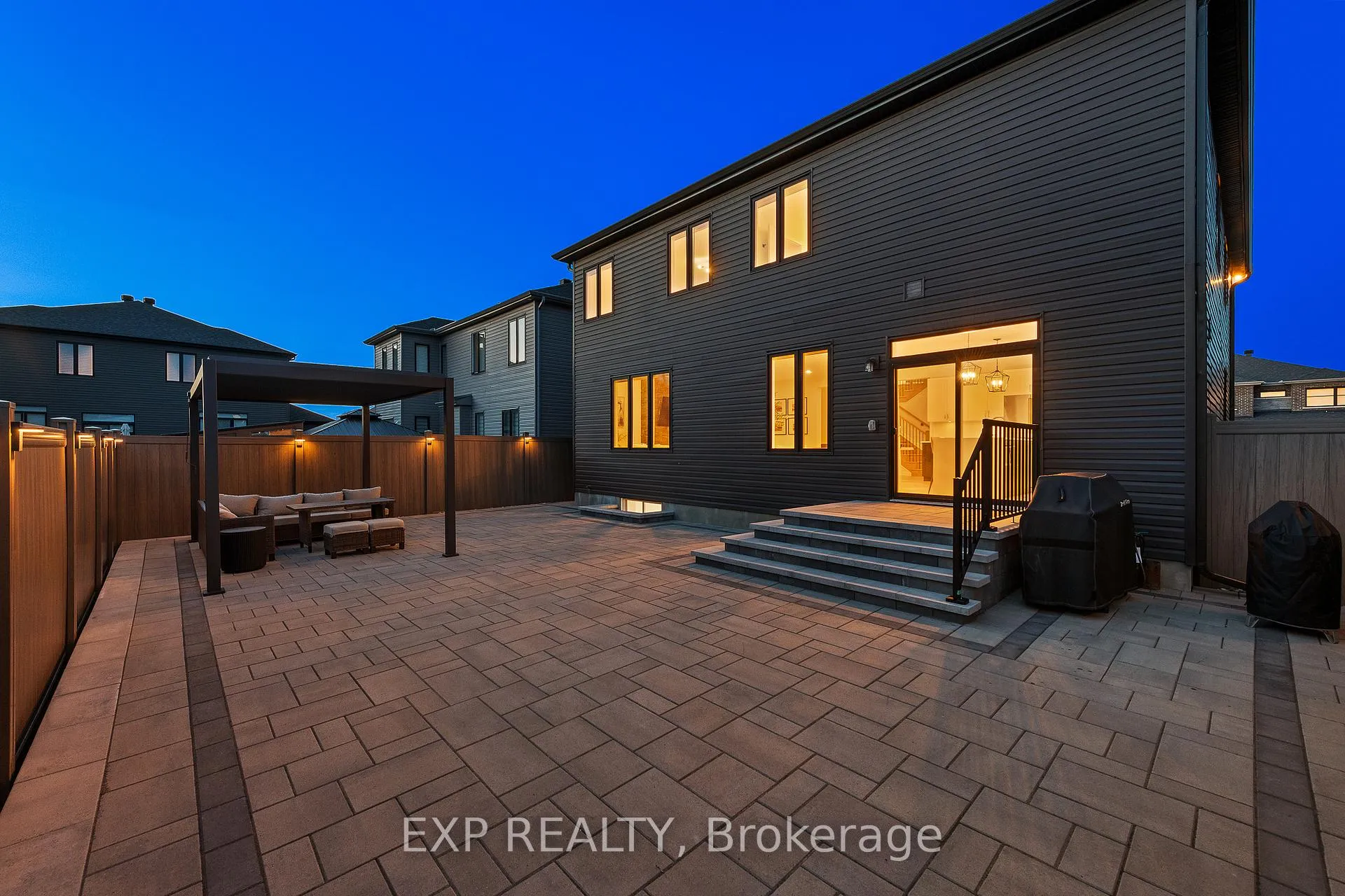 Photo 47 of 35 Jetty Drive, Ottawa, Mahogany Community — HOMEH