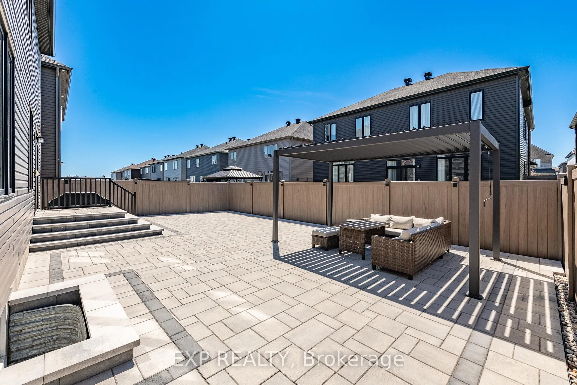 Photo 49 of 35 Jetty Drive, Ottawa, Mahogany Community — HOMEH