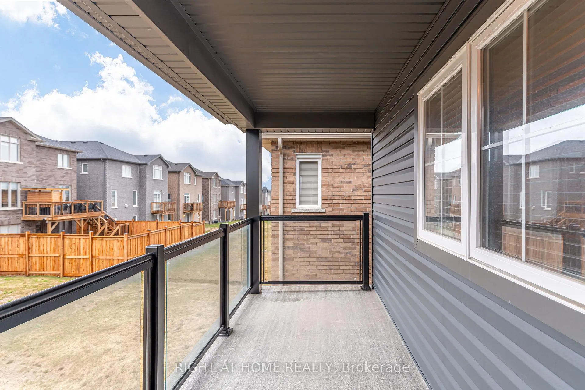 Photo 24 of 520 Clayton Avenue, Peterborough, Monaghan Ward 2 — HOMEH