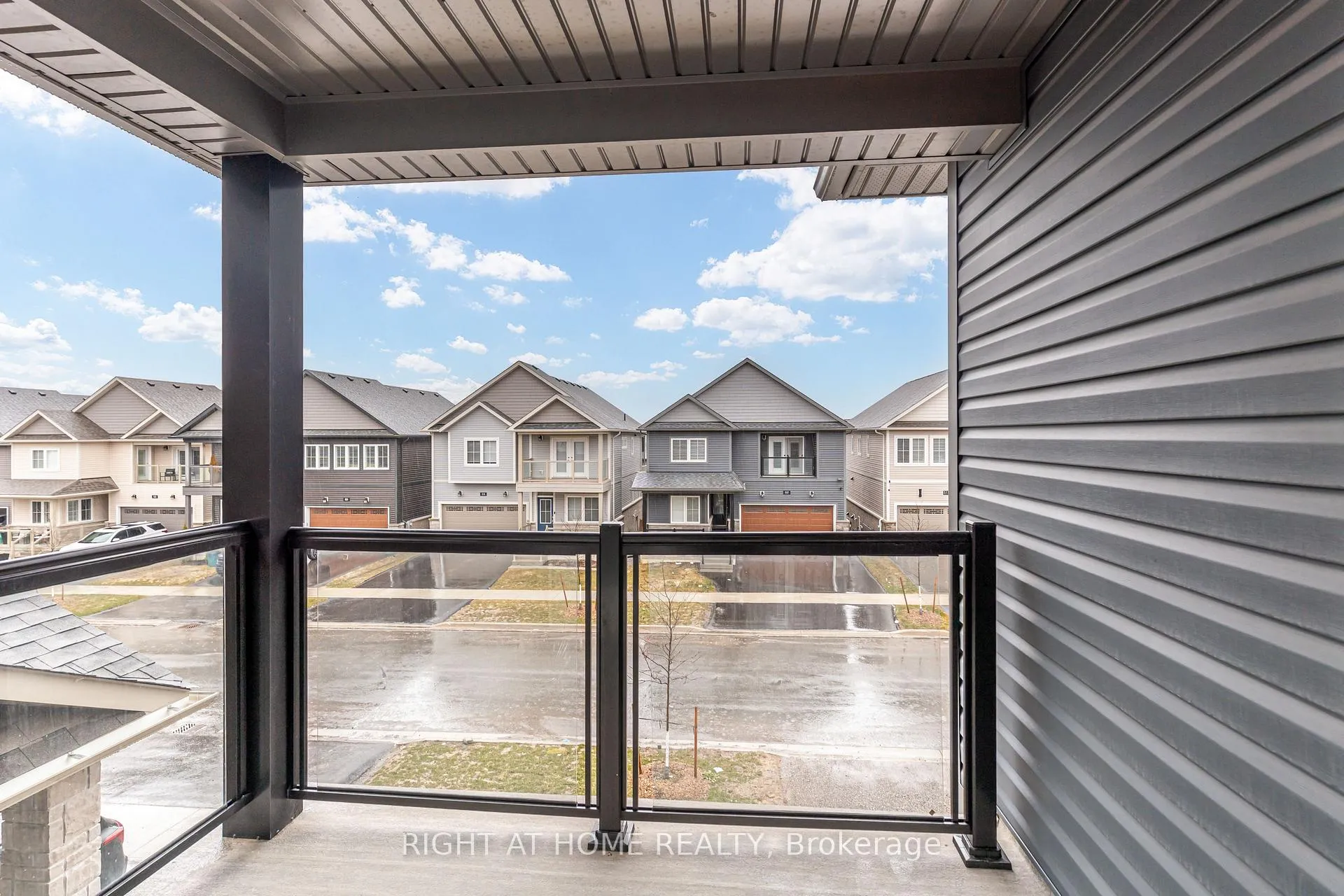 Photo 31 of 520 Clayton Avenue, Peterborough, Monaghan Ward 2 — HOMEH
