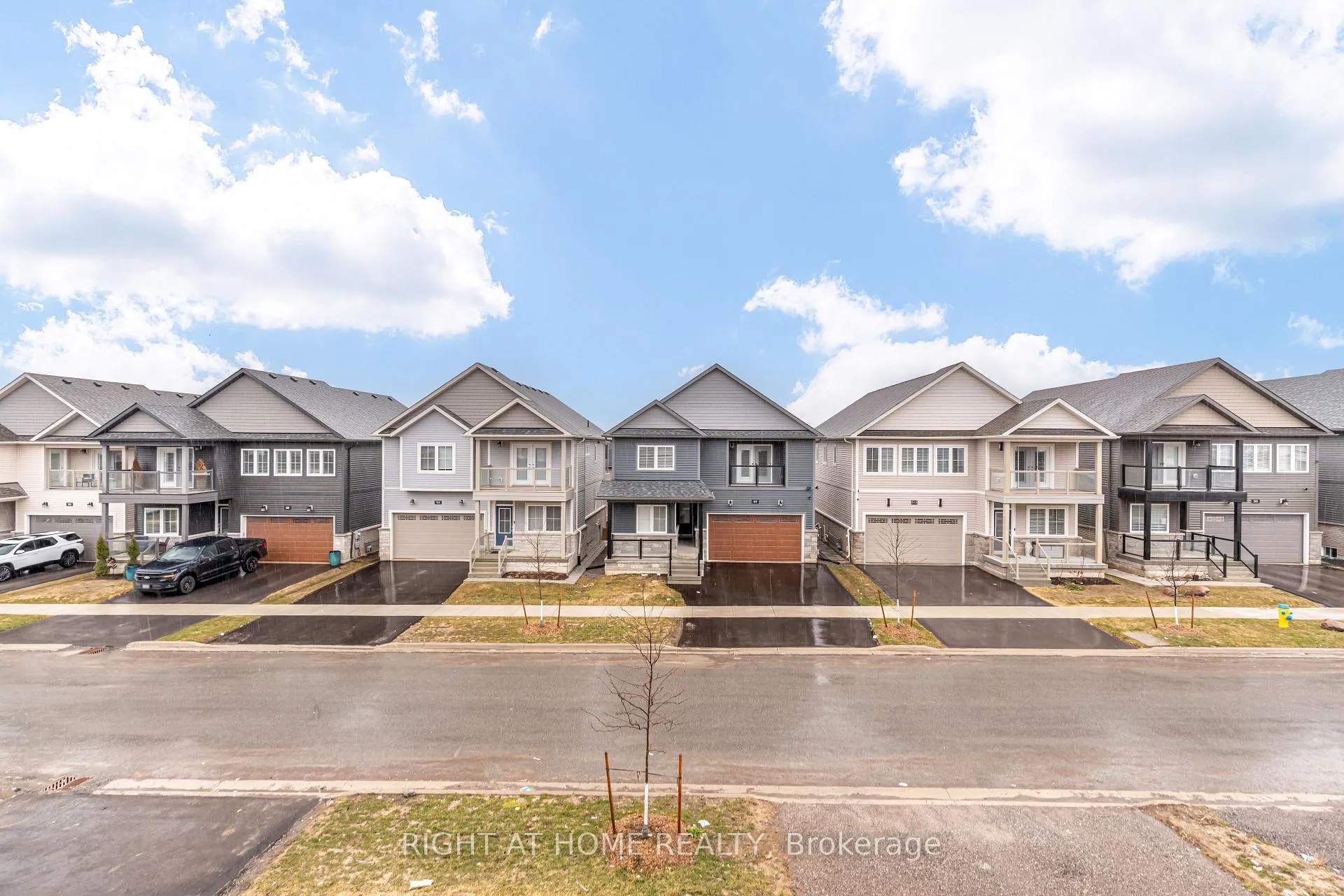 Photo 32 of 520 Clayton Avenue, Peterborough, Monaghan Ward 2 — HOMEH