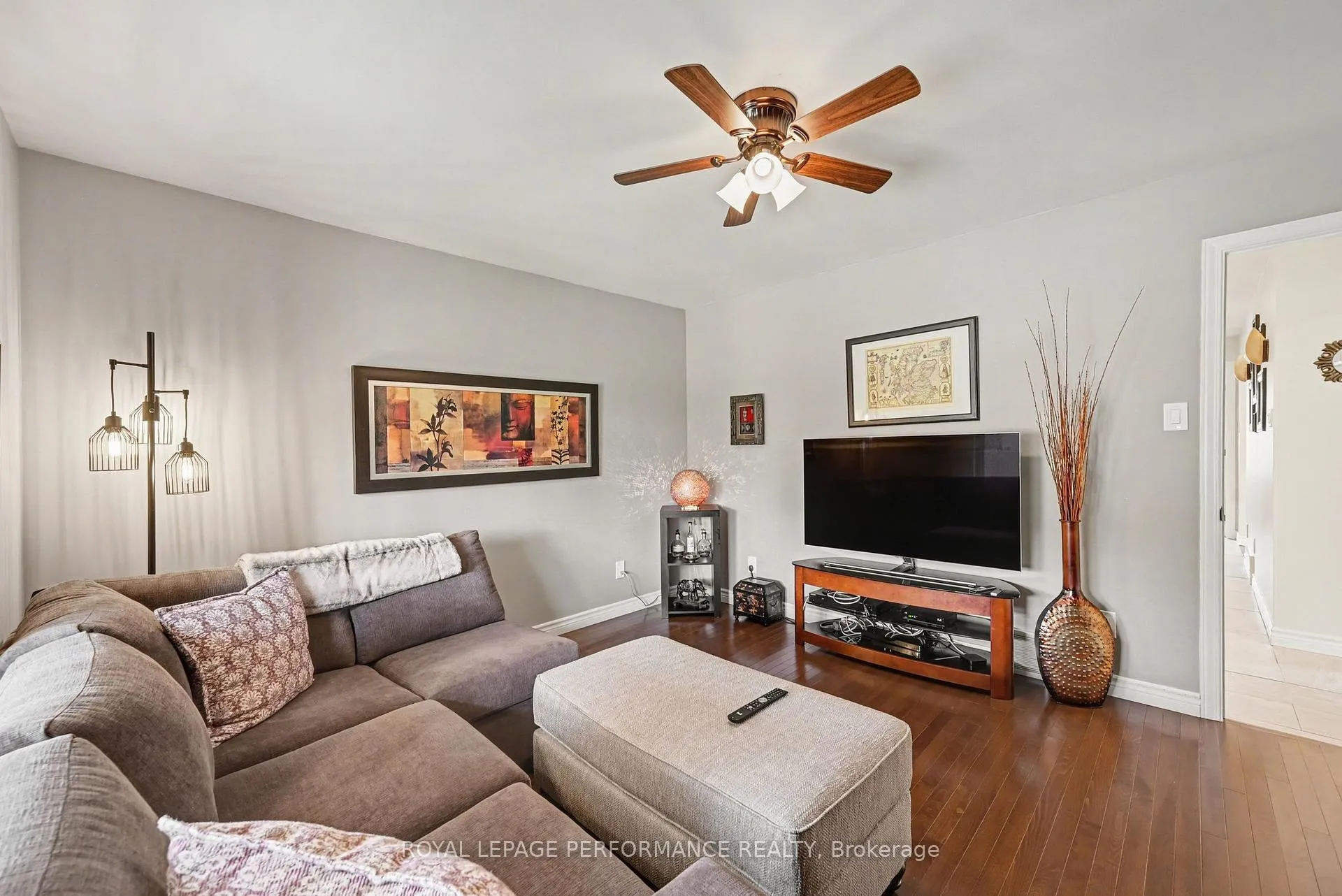 Photo 19 of 855 Kenyon Crescent, Cornwall — HOMEH