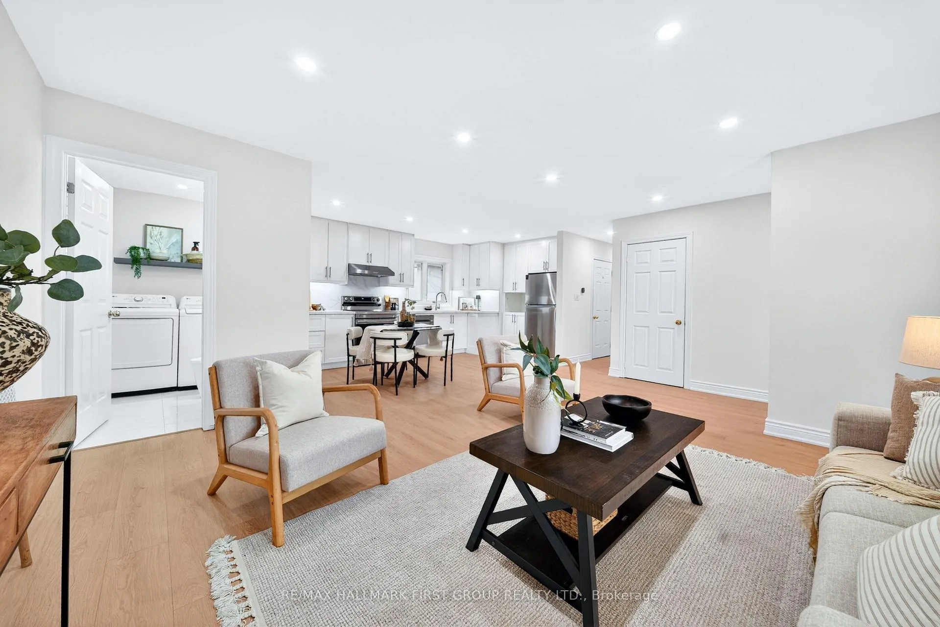 Photo 10 of 50 Gilroy Drive, Scarborough, Dorset Park — HOMEH