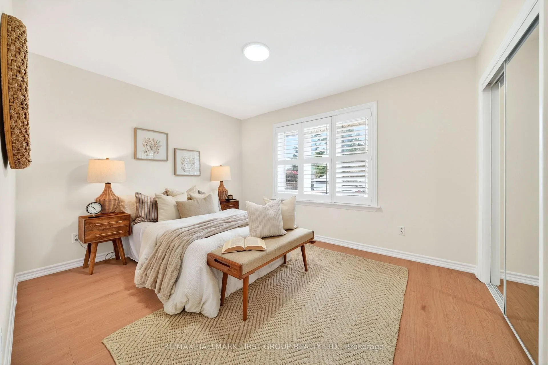 Photo 23 of 50 Gilroy Drive, Scarborough, Dorset Park — HOMEH
