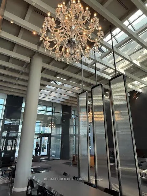 Photo 3 of Unit 2208, 28 Interchange Way, Vaughan, Vaughan Corporate Centre — HOMEH