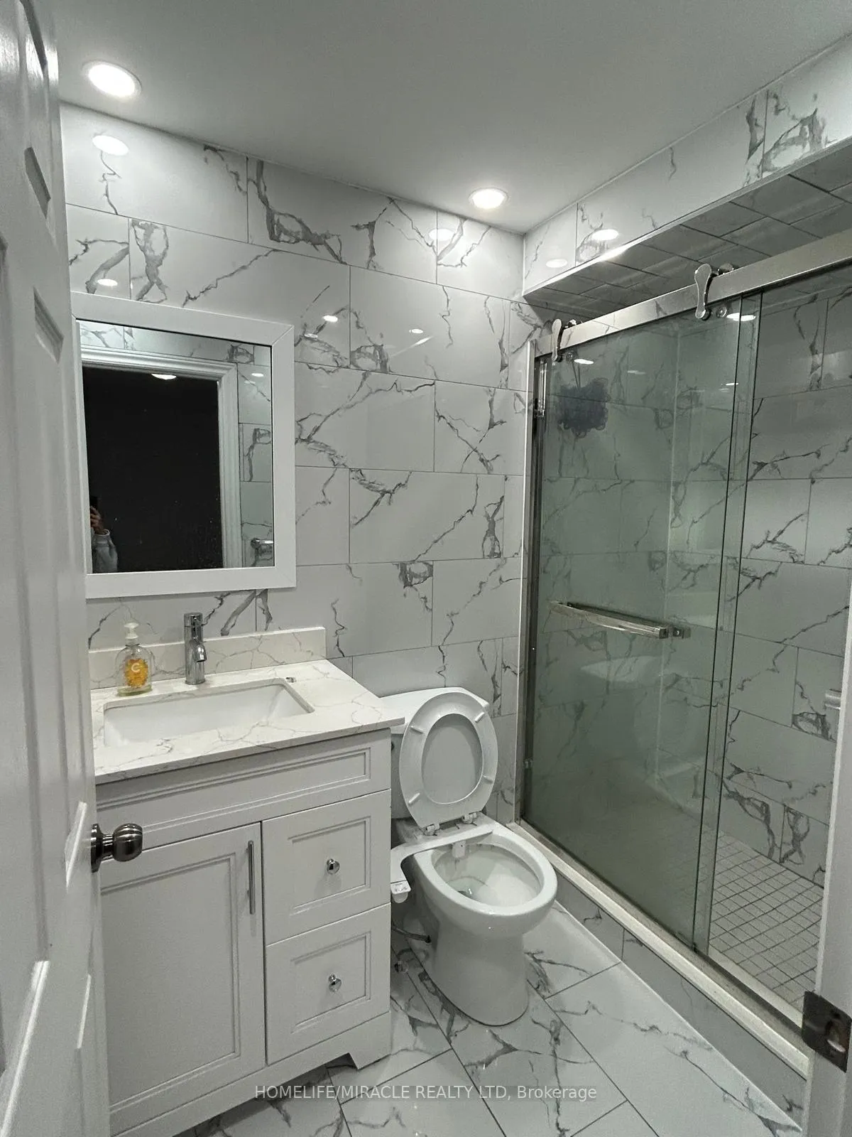 Photo 13 of 137 Oatfield Road, Brampton, Sandringham-Wellington — HOMEH