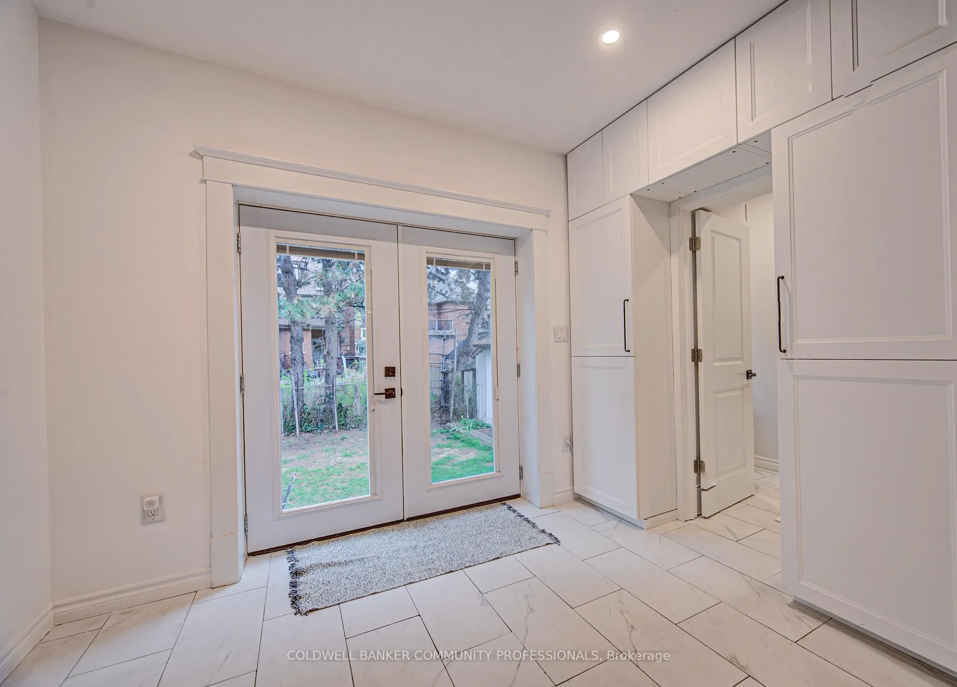 Photo 19 of 114 Prospect Street S, Hamilton, Stipley — HOMEH