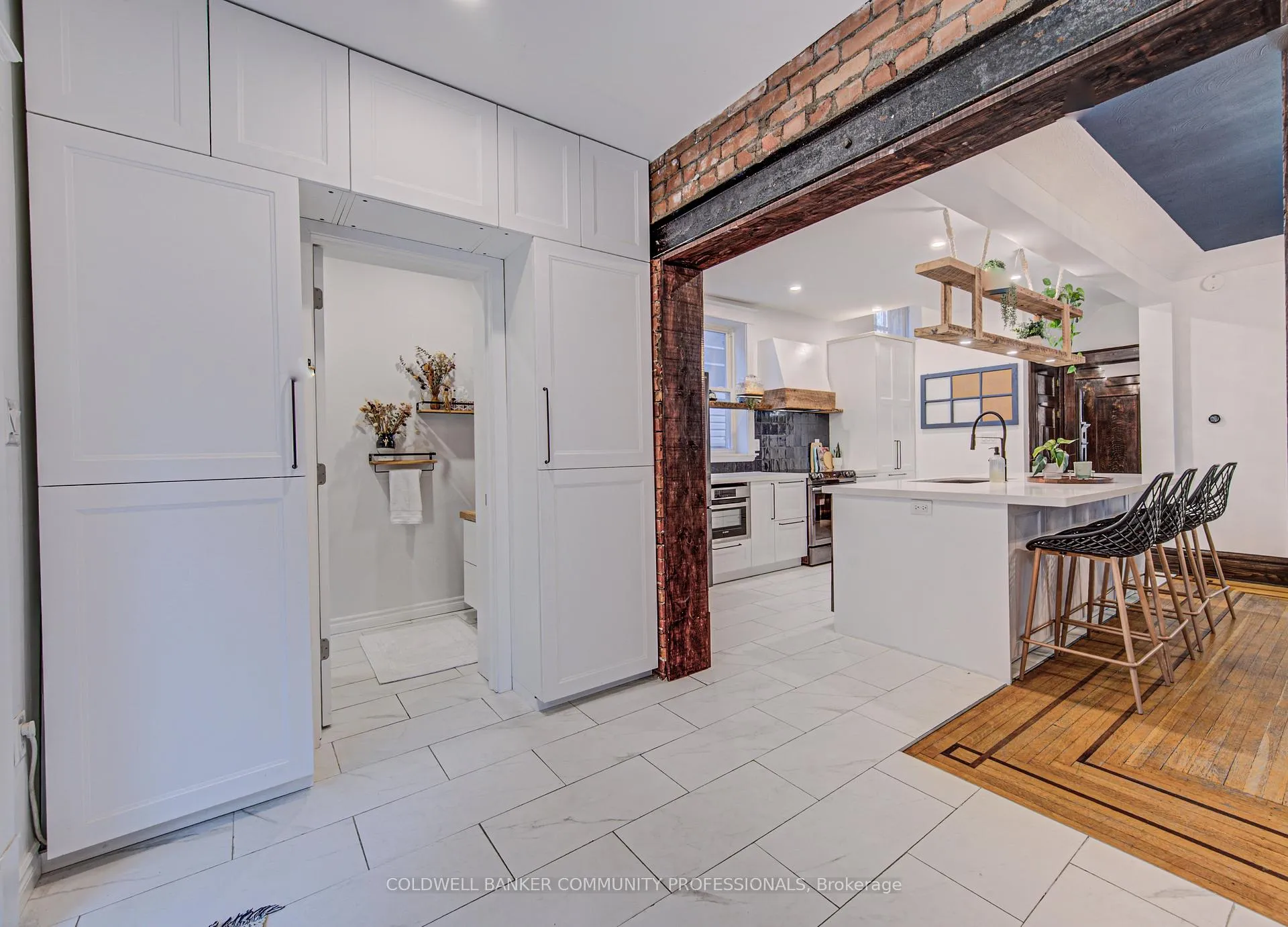 Photo 20 of 114 Prospect Street S, Hamilton, Stipley — HOMEH