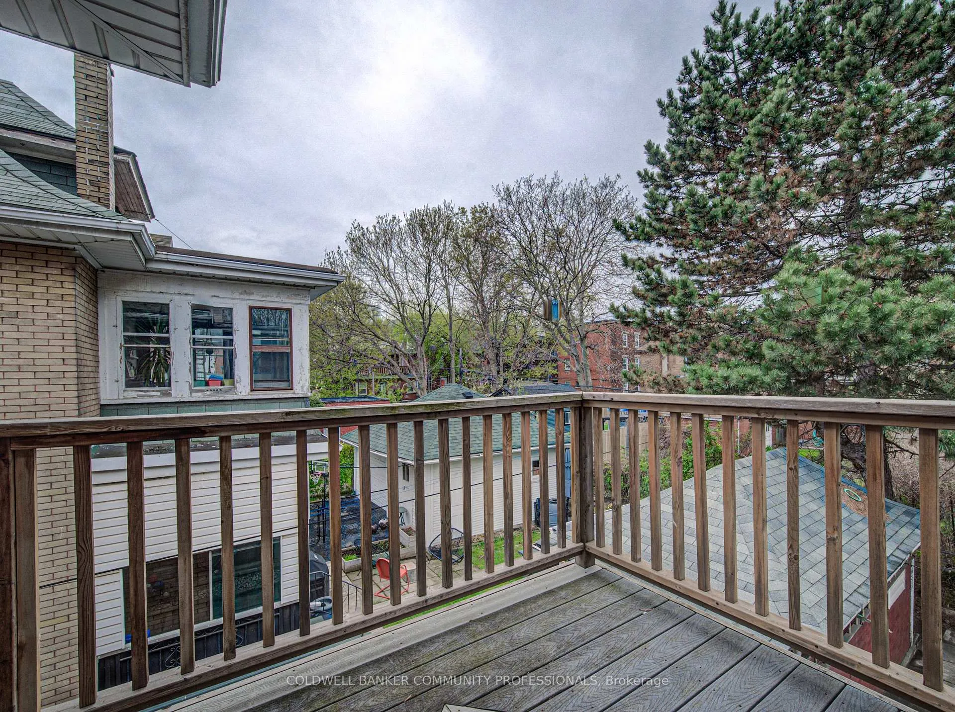 Photo 31 of 114 Prospect Street S, Hamilton, Stipley — HOMEH