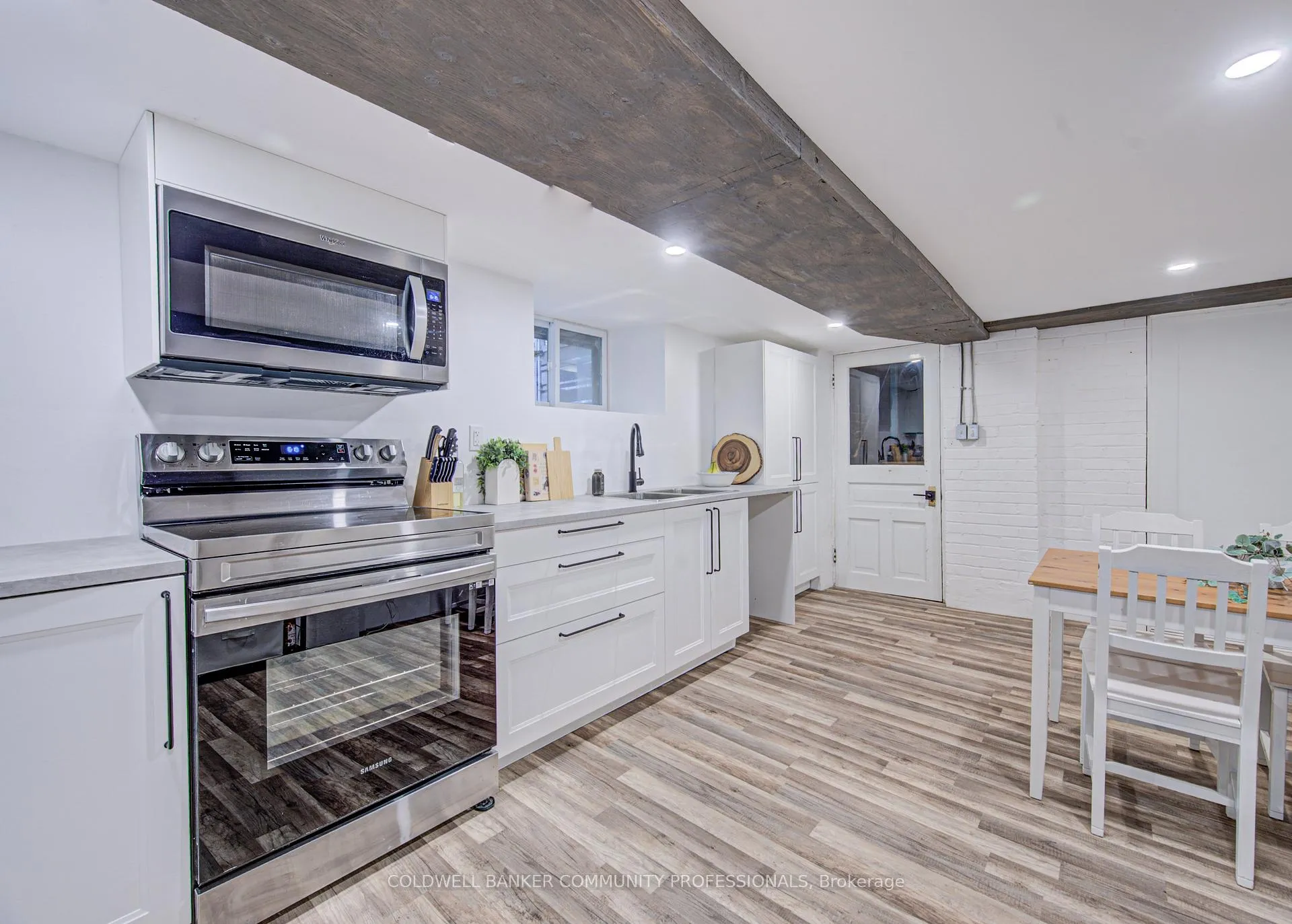 Photo 38 of 114 Prospect Street S, Hamilton, Stipley — HOMEH