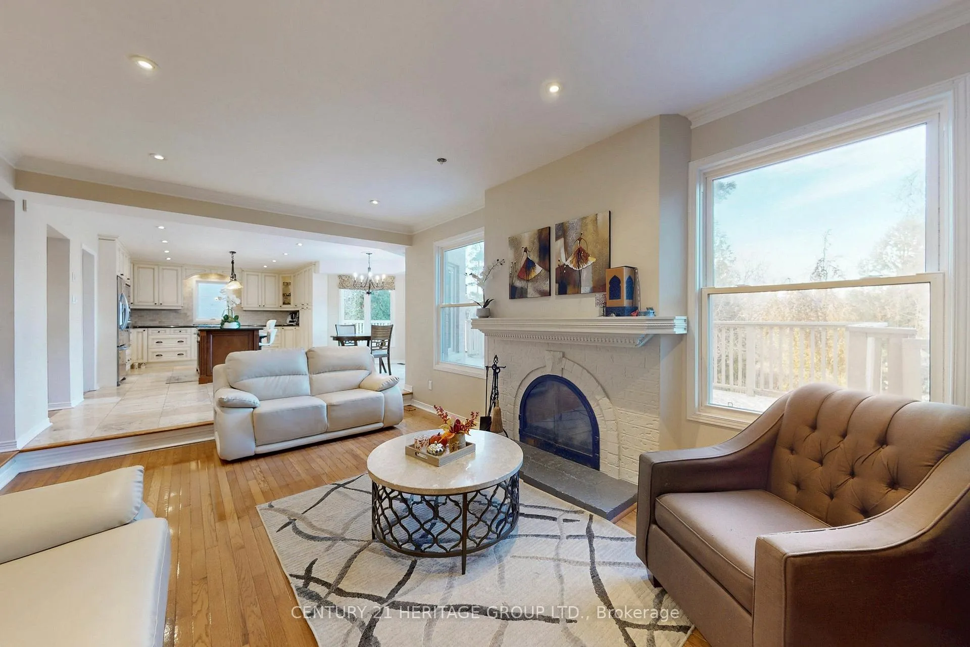 Photo 3 of 136 Cranberry Lane, Aurora, Aurora Highlands — HOMEH