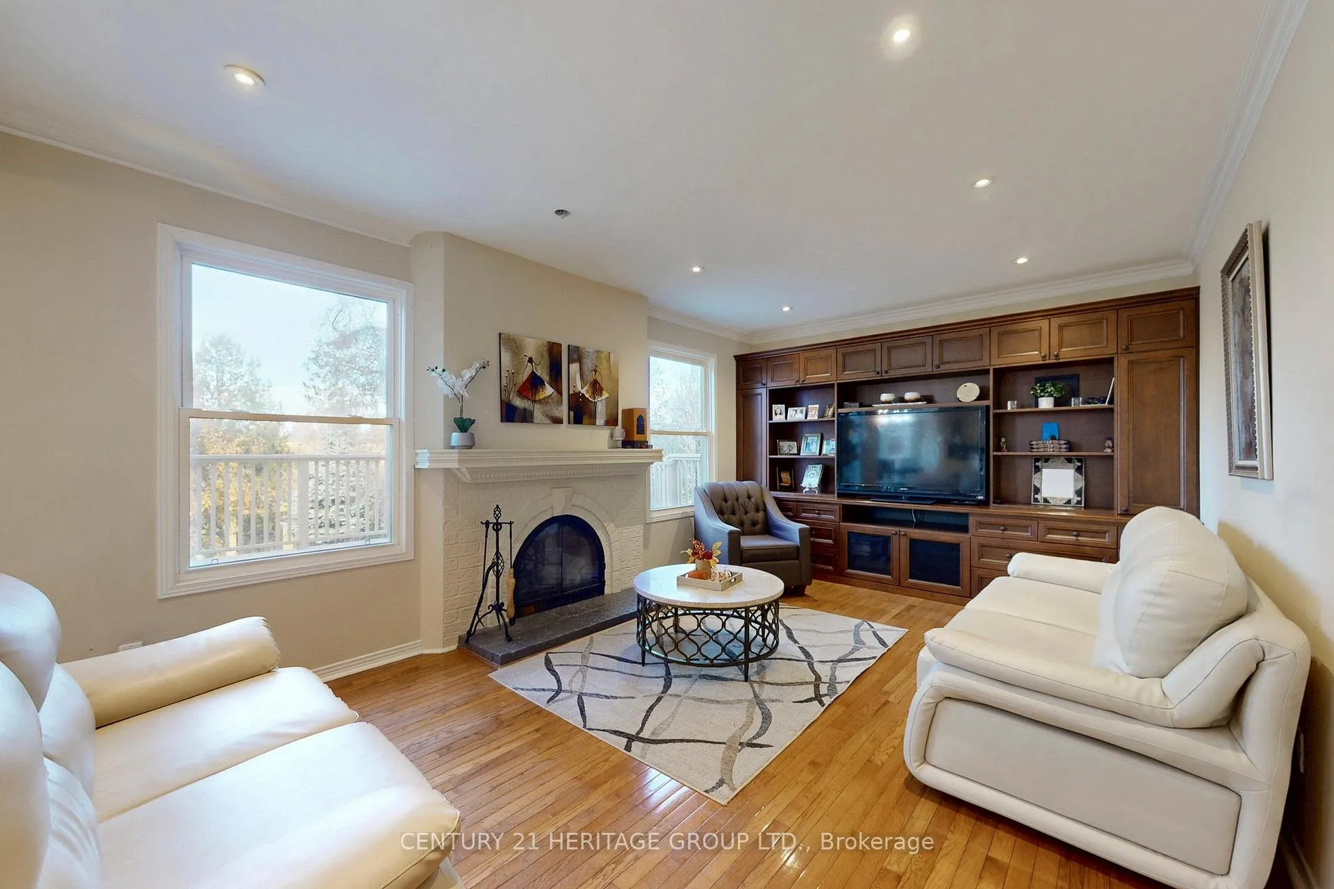 Photo 12 of 136 Cranberry Lane, Aurora, Aurora Highlands — HOMEH