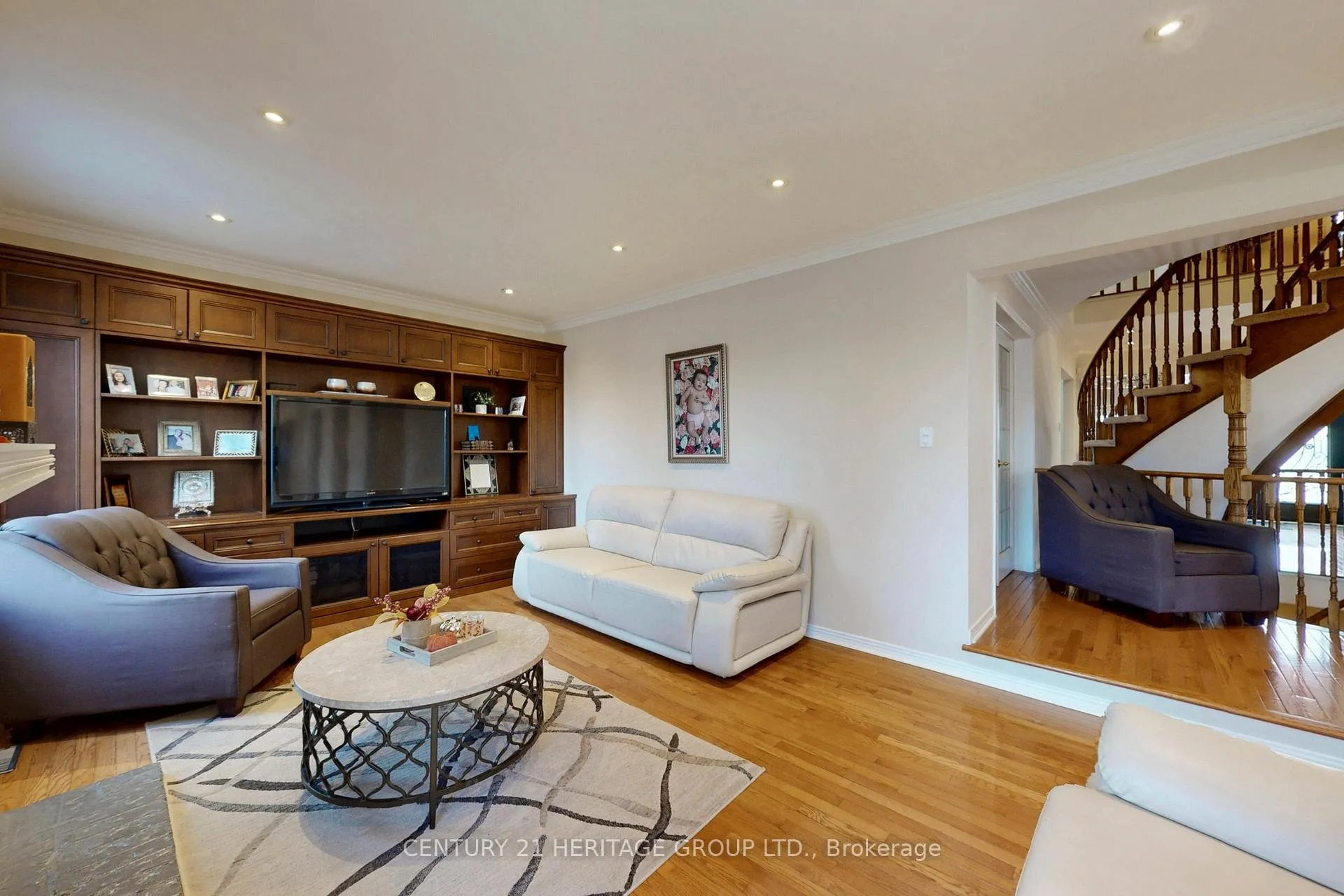 Photo 13 of 136 Cranberry Lane, Aurora, Aurora Highlands — HOMEH