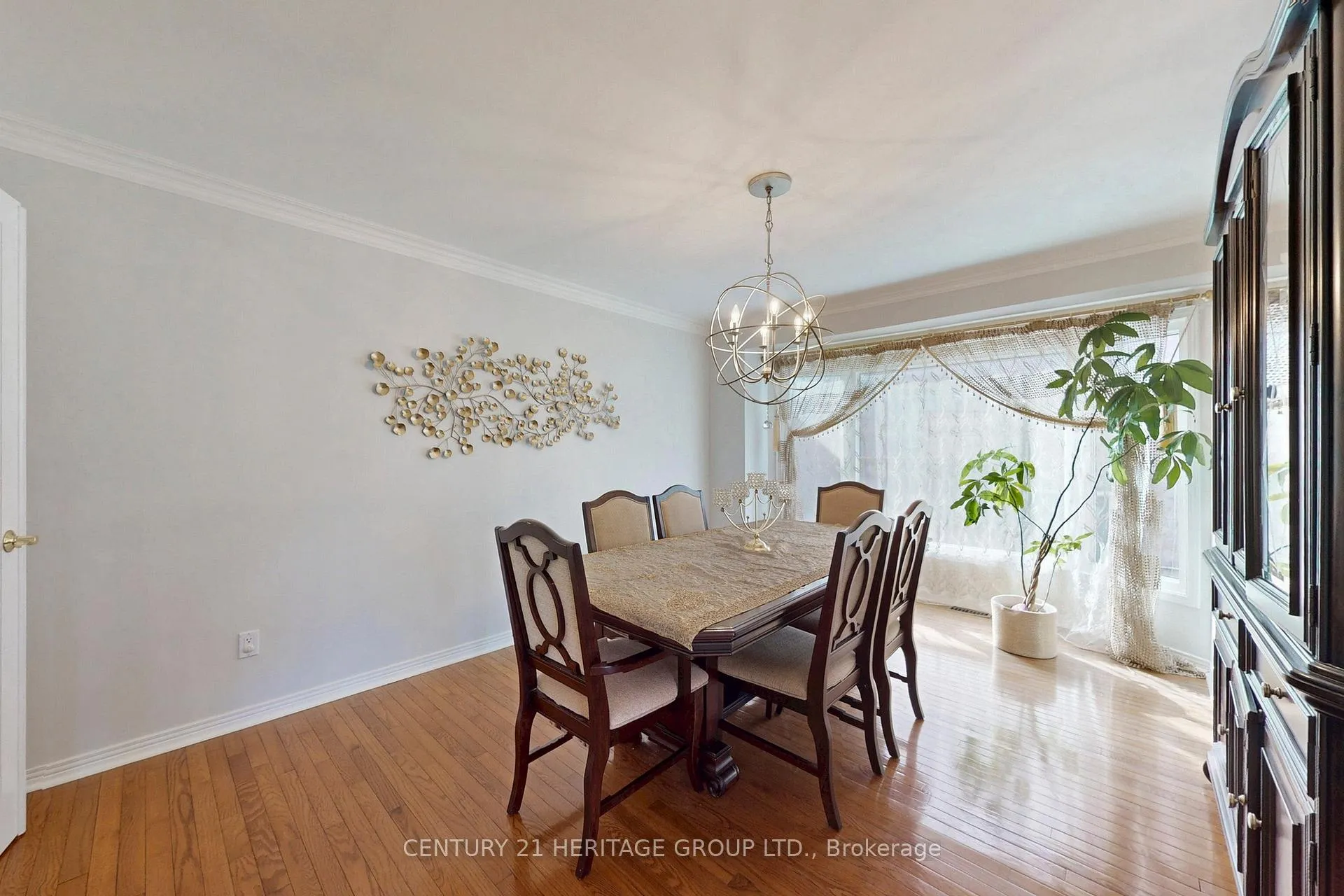 Photo 15 of 136 Cranberry Lane, Aurora, Aurora Highlands — HOMEH