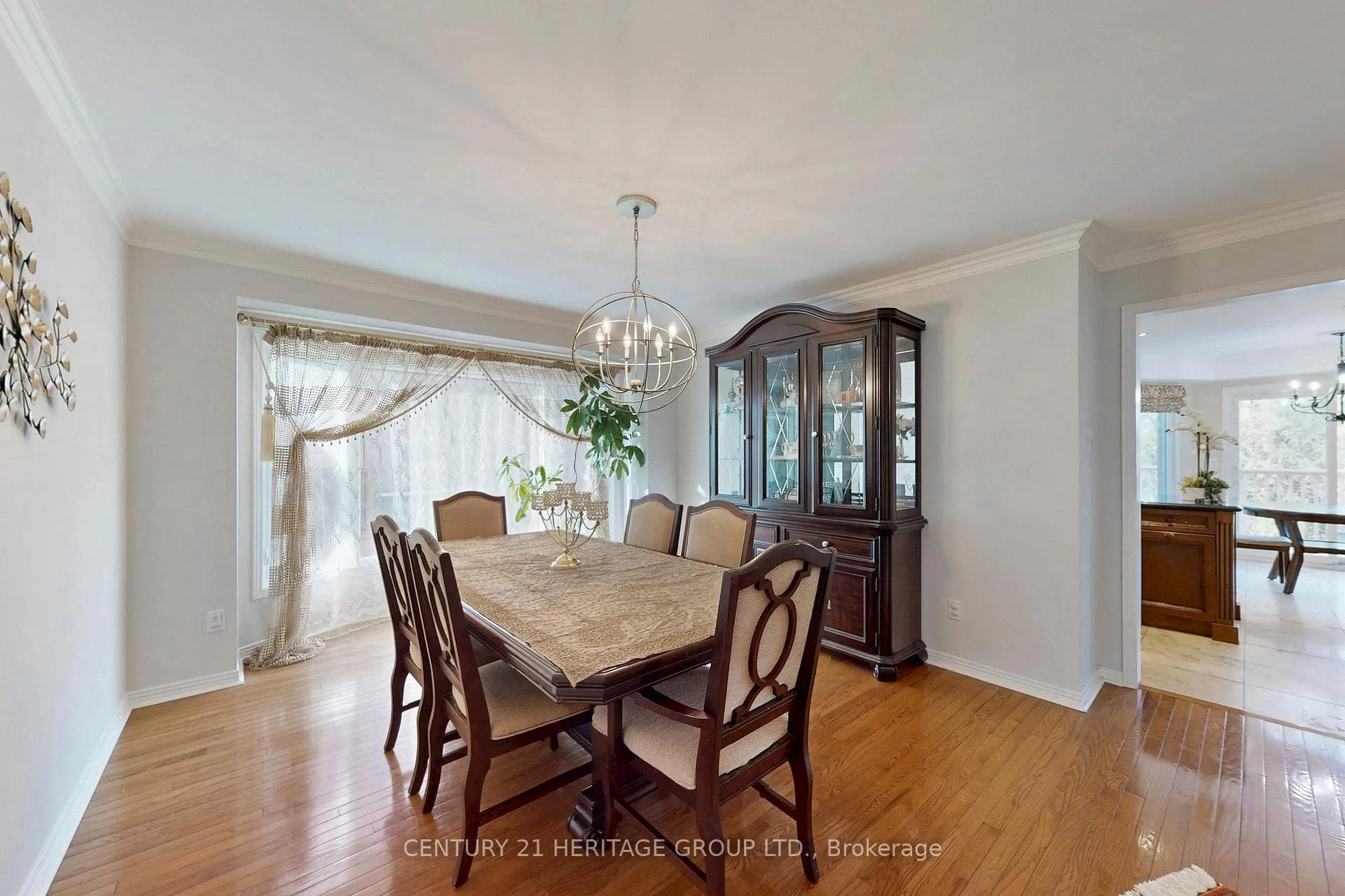 Photo 16 of 136 Cranberry Lane, Aurora, Aurora Highlands — HOMEH