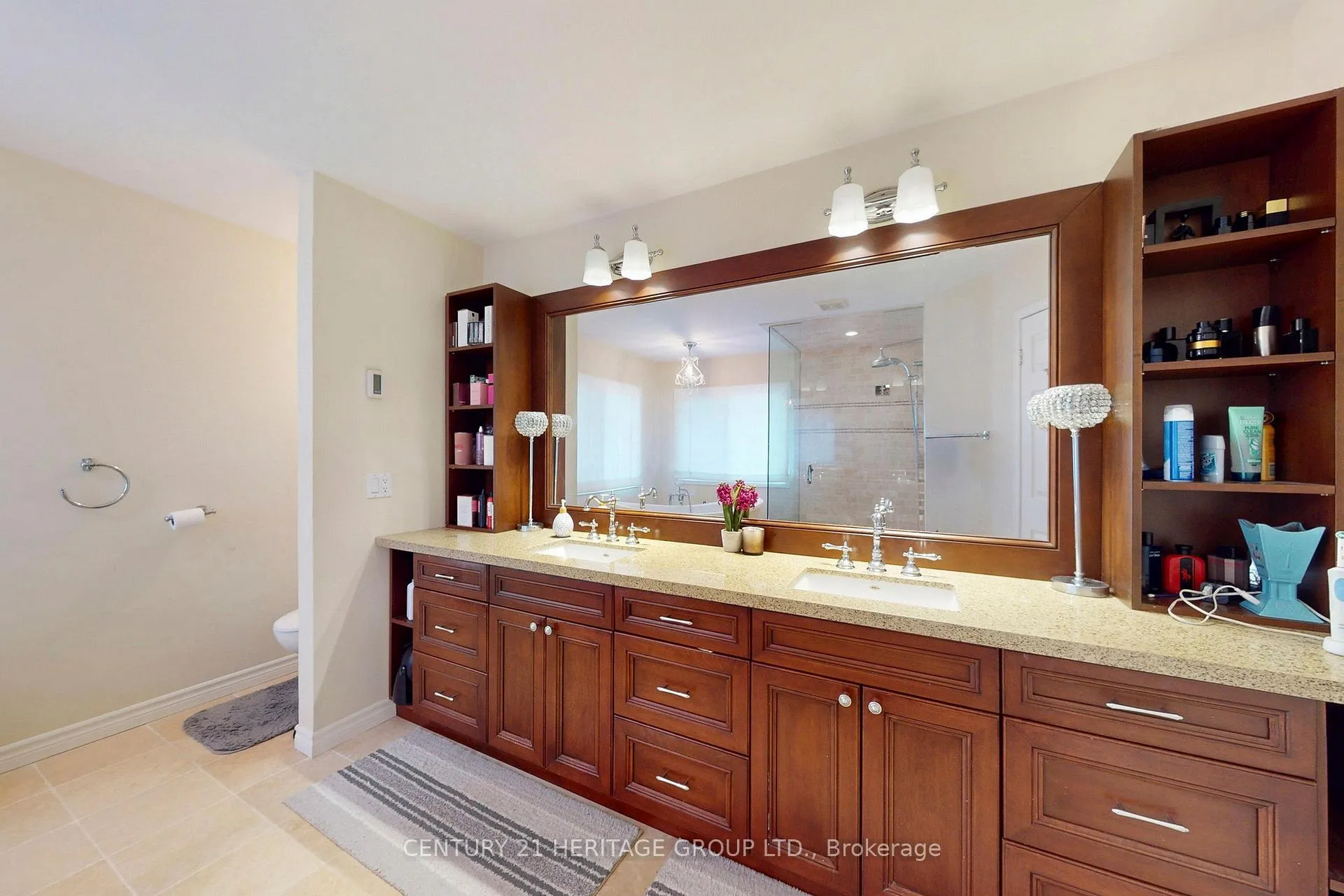 Photo 23 of 136 Cranberry Lane, Aurora, Aurora Highlands — HOMEH