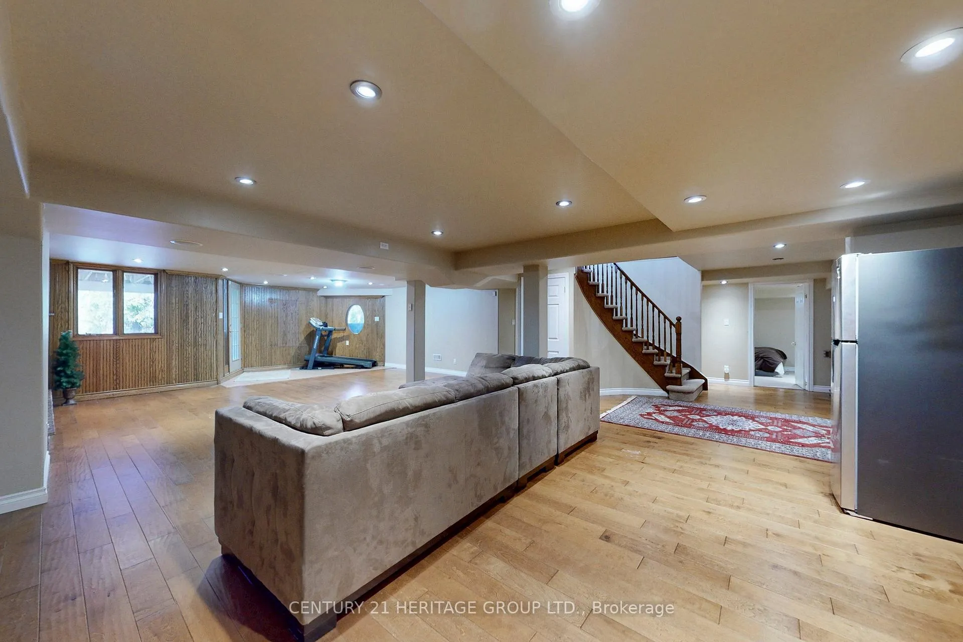 Photo 35 of 136 Cranberry Lane, Aurora, Aurora Highlands — HOMEH