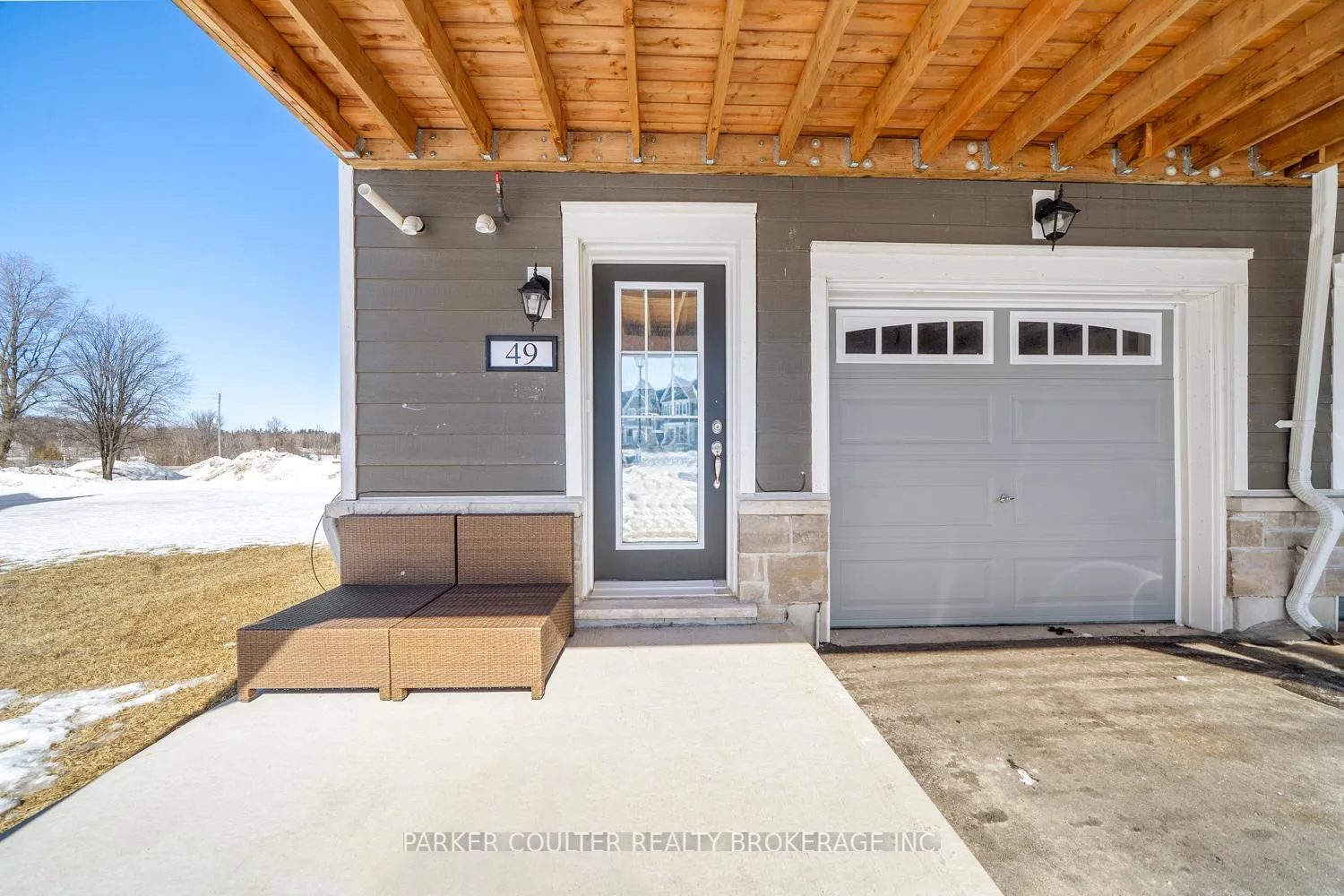 Photo 3 of 49 Surf Drive, Wasaga Beach — HOMEH