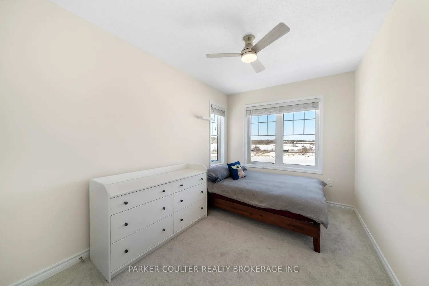 Photo 27 of 49 Surf Drive, Wasaga Beach — HOMEH