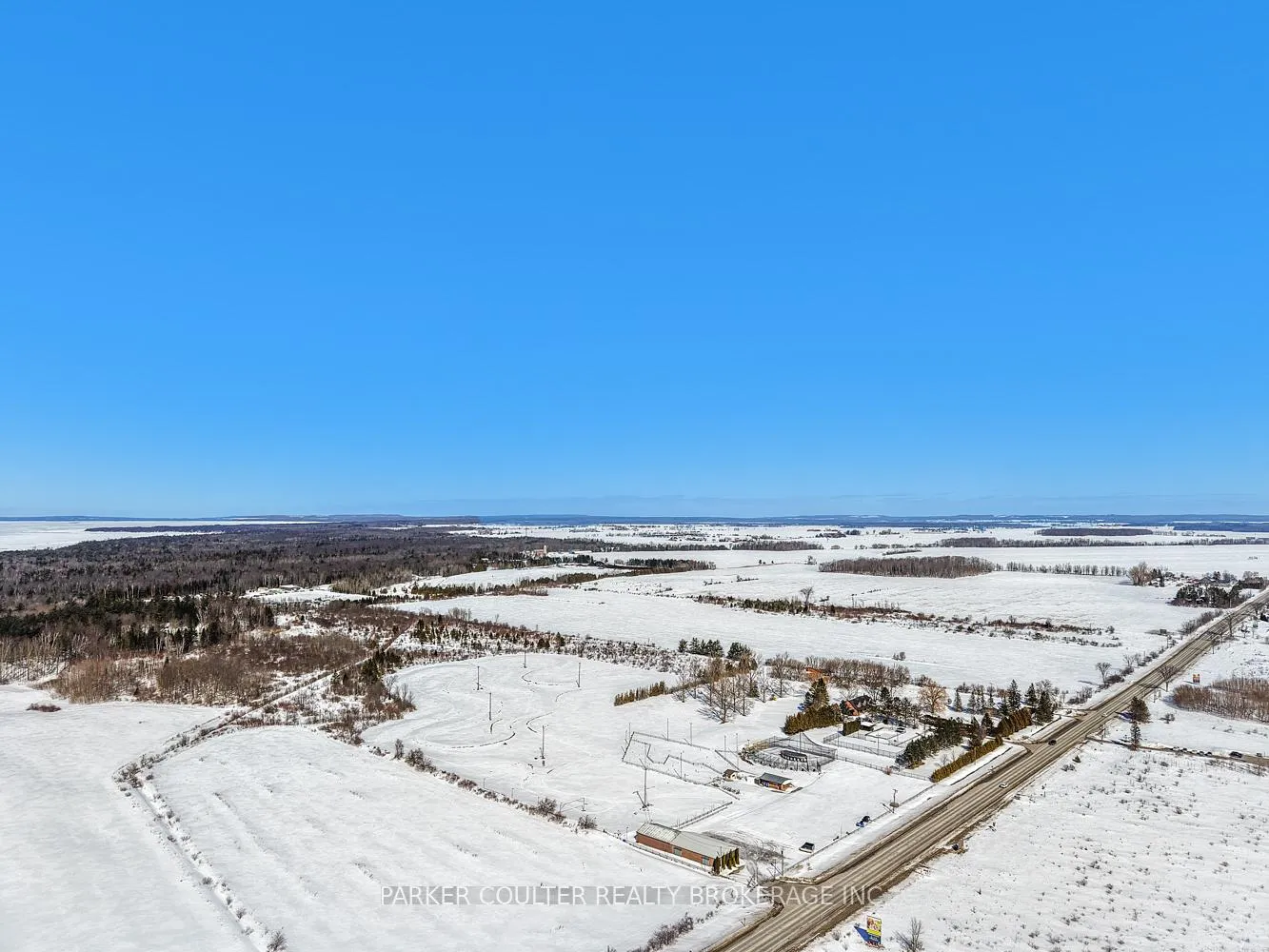 Photo 35 of 49 Surf Drive, Wasaga Beach — HOMEH