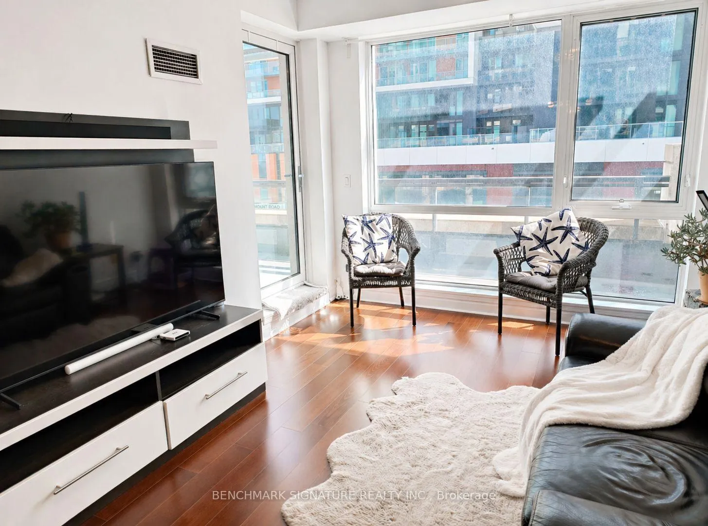 Front of Unit 315E, 8110 Birchmount Road
