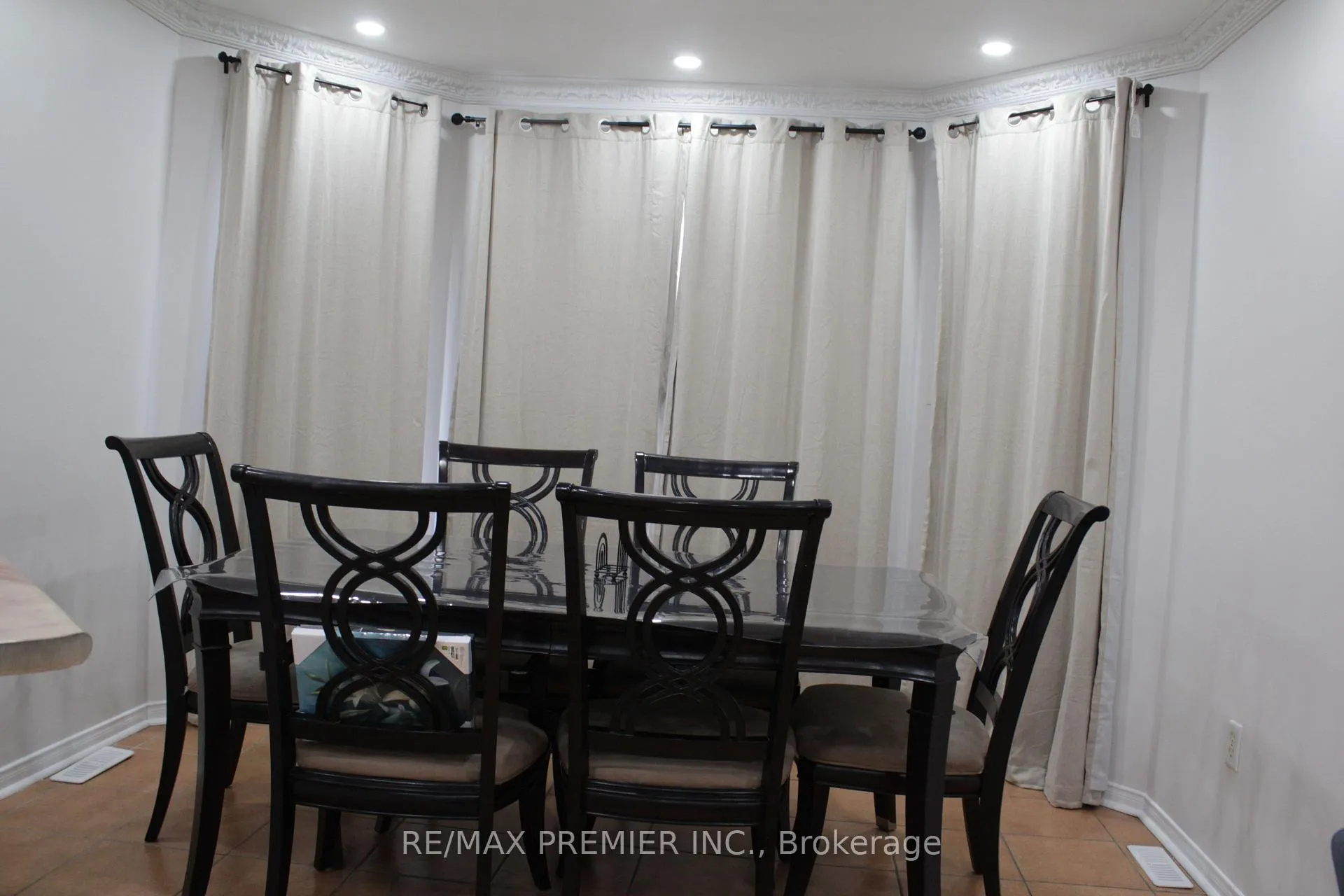 Photo 13 of Unit A, 25 Westbrook Avenue, Brampton, Bram East — HOMEH