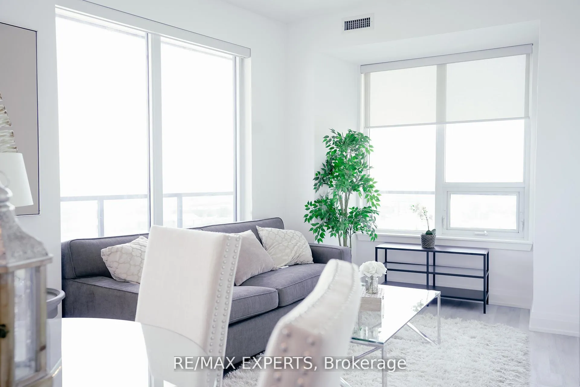 Photo 9 of Unit 1005, 3700 Highway 7, Vaughan, East Woodbridge — HOMEH