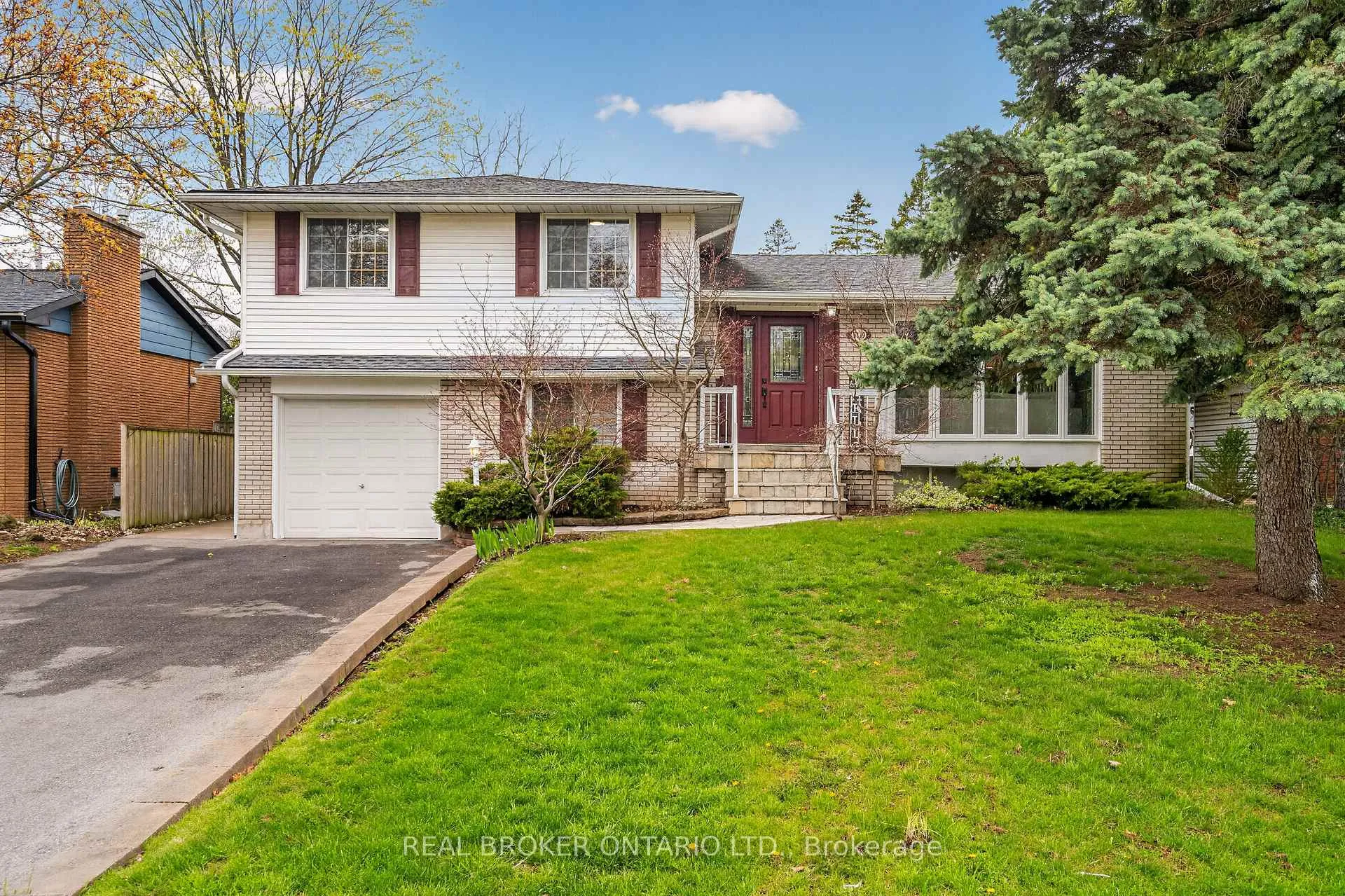 Photo 1 of 5119 Cherryhill Crescent, Burlington, Appleby — HOMEH