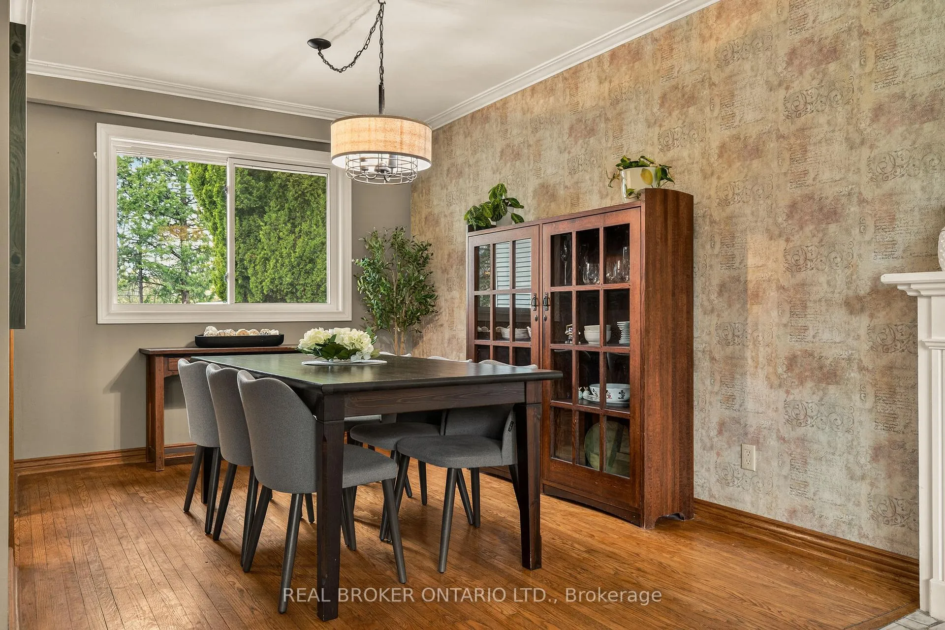 Photo 6 of 5119 Cherryhill Crescent, Burlington, Appleby — HOMEH