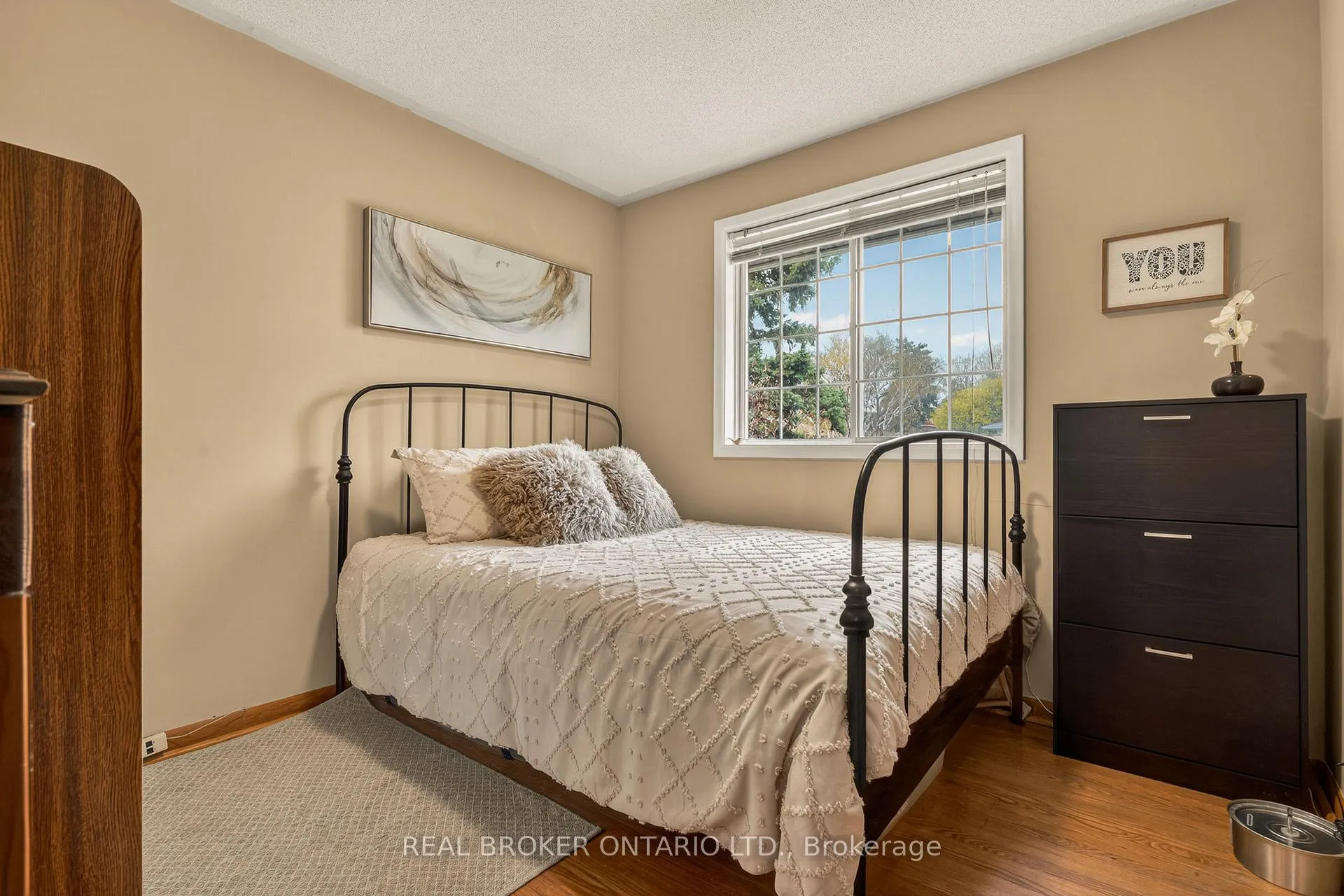 Photo 15 of 5119 Cherryhill Crescent, Burlington, Appleby — HOMEH