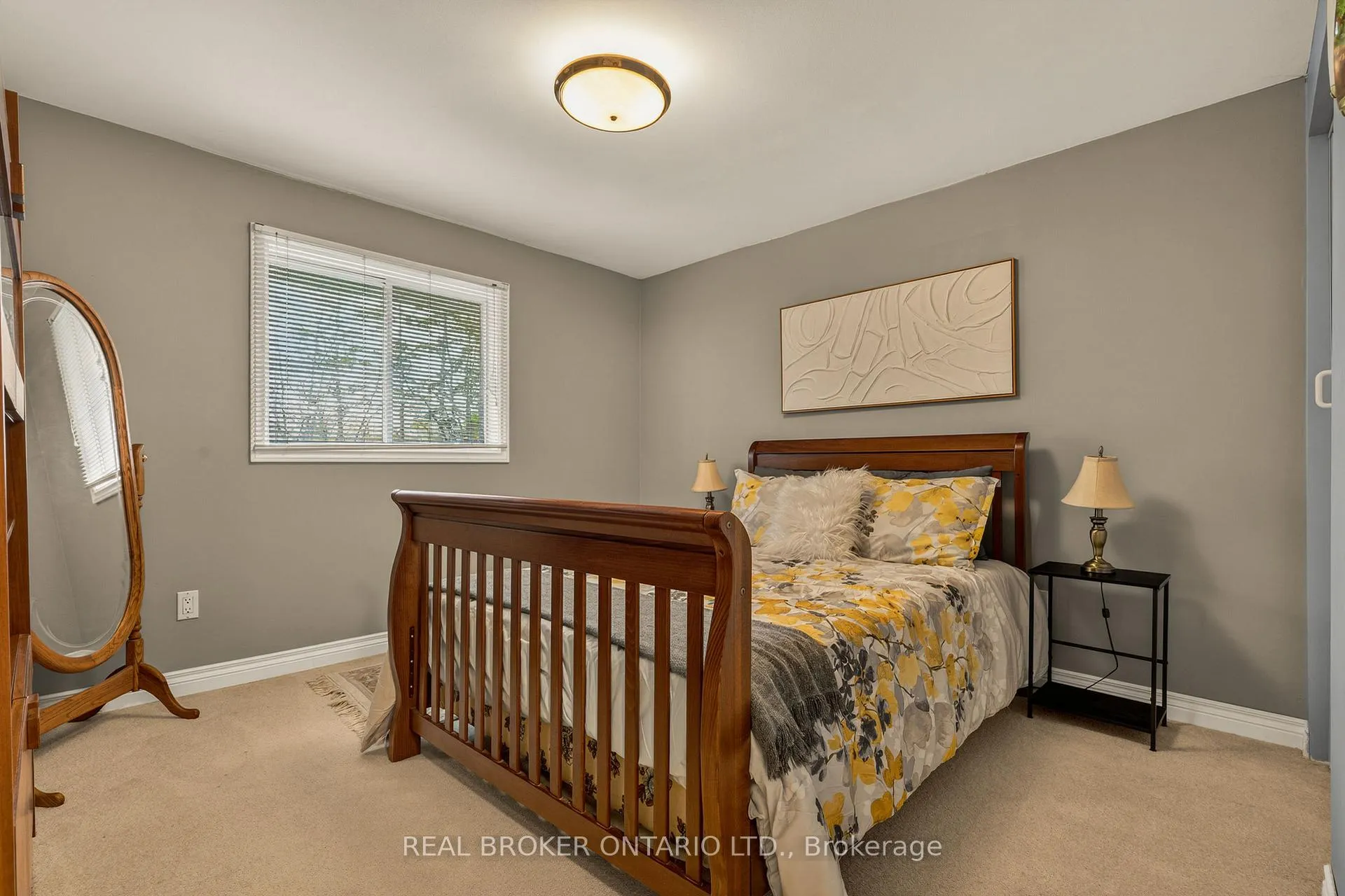 Photo 40 of 5119 Cherryhill Crescent, Burlington, Appleby — HOMEH