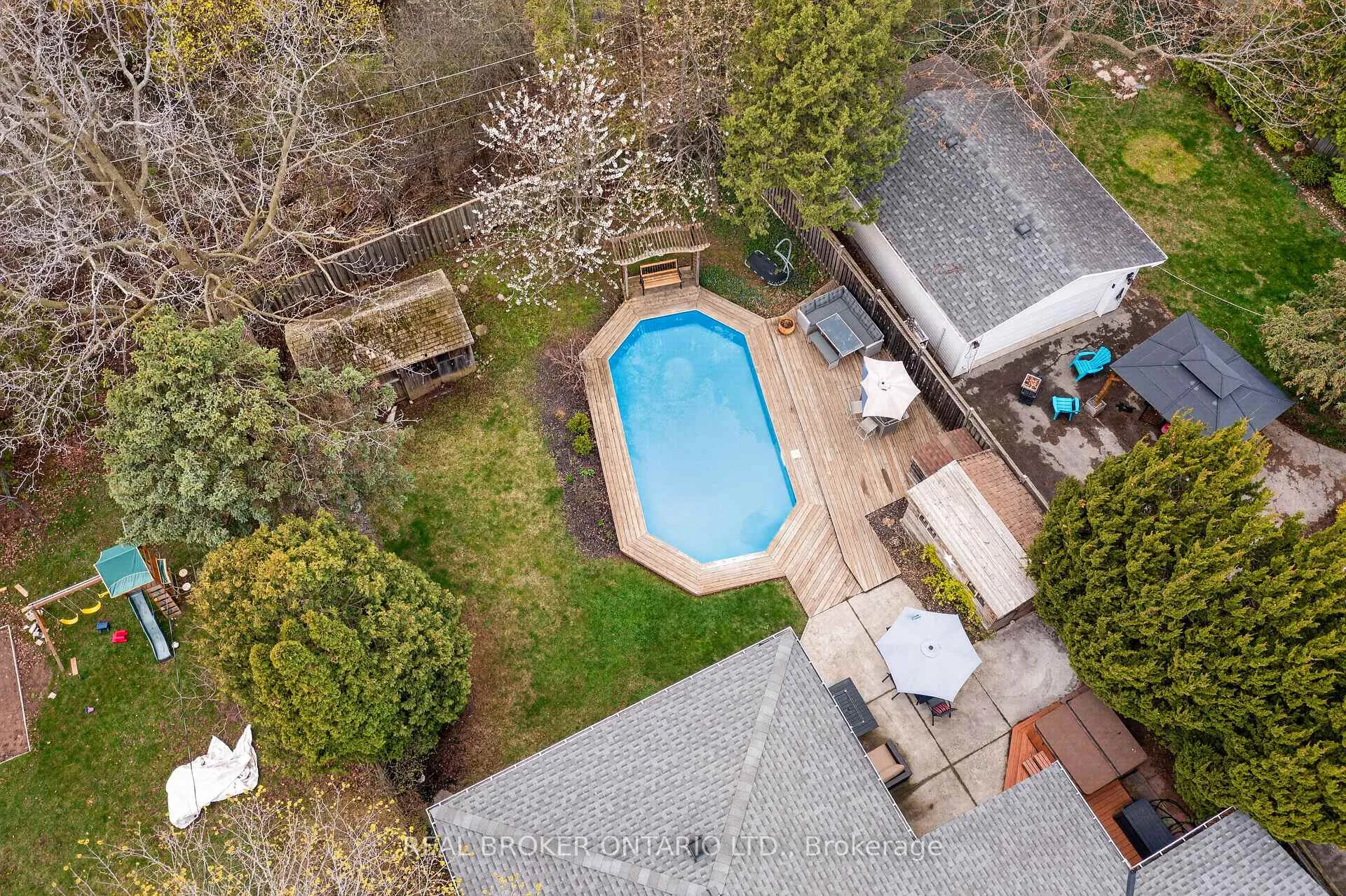 Photo 43 of 5119 Cherryhill Crescent, Burlington, Appleby — HOMEH