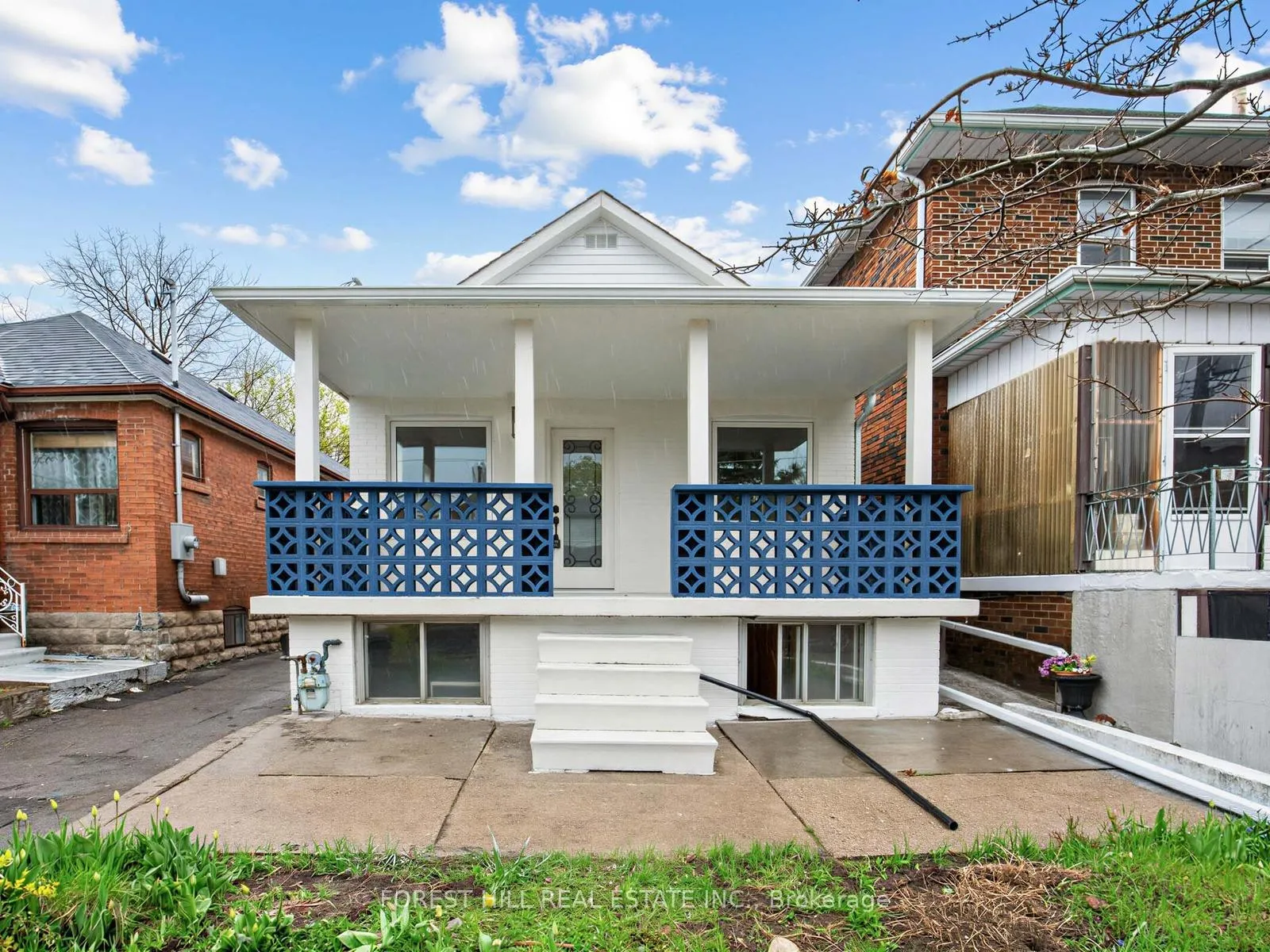 Front of Unit MAIN, 43 Belvidere Avenue