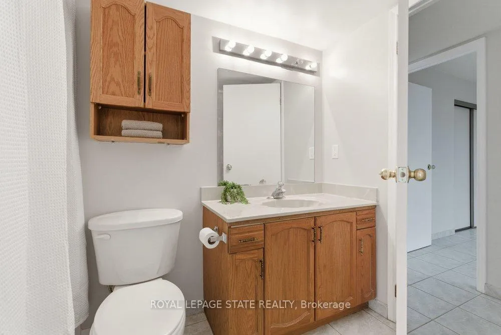 Photo 28 of Unit 302, 966 Queenston Road, Hamilton, Stoney Creek — HOMEH