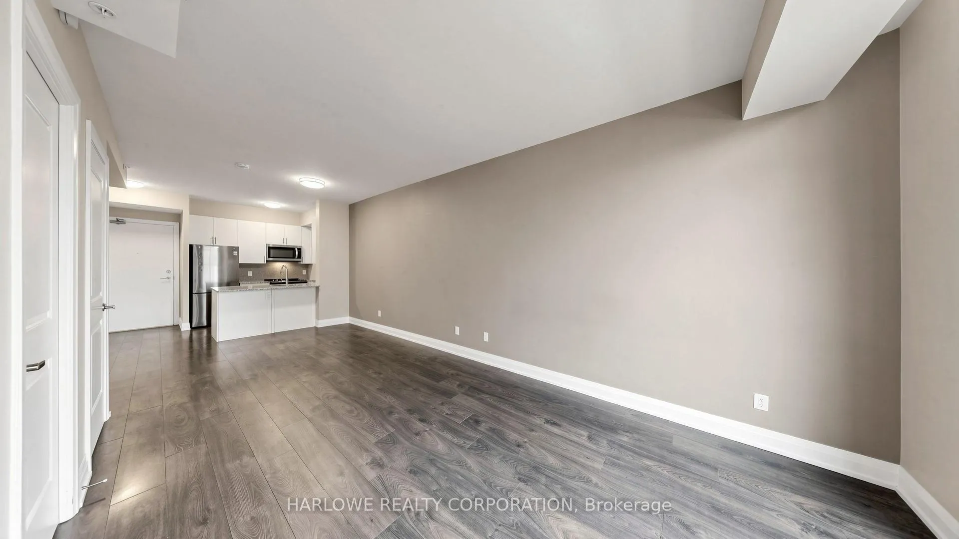 Photo 10 of Unit 207, 3655 Kingston Road, Scarborough, Scarborough Village — HOMEH