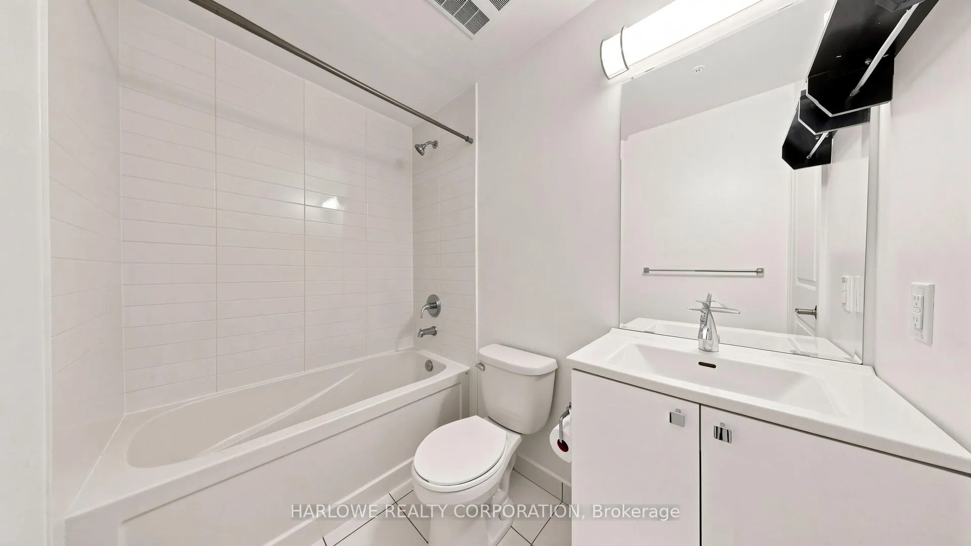 Photo 28 of Unit 207, 3655 Kingston Road, Scarborough, Scarborough Village — HOMEH
