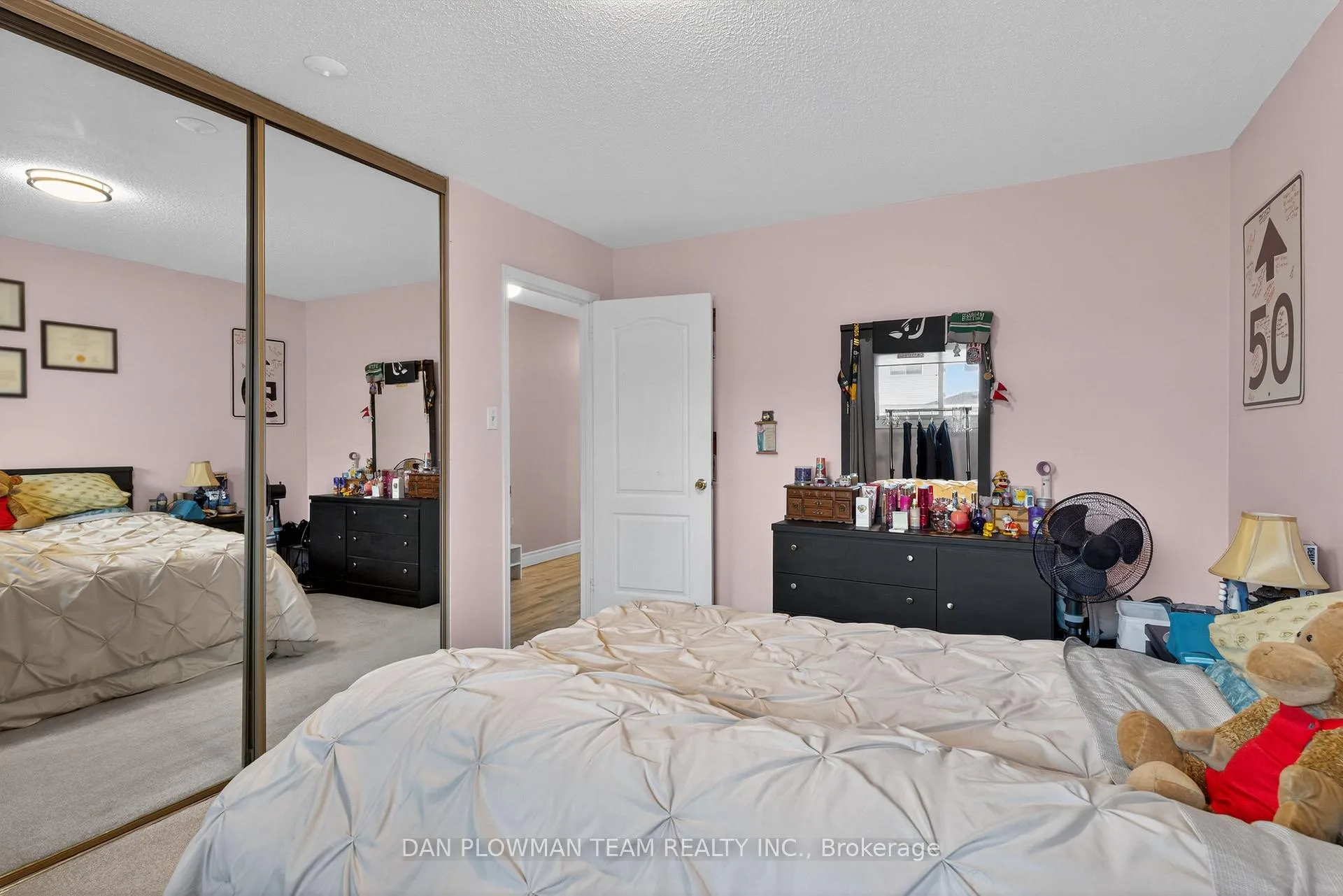 Photo 20 of 344 Kensington Crescent, Oshawa, Centennial — HOMEH