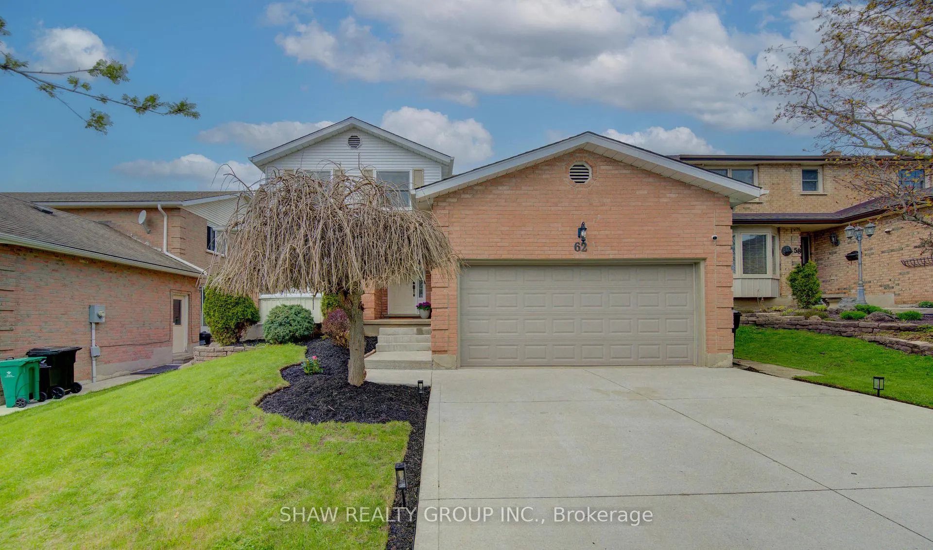 Photo 2 of 62 Medford Street, Kitchener, Highland West — HOMEH