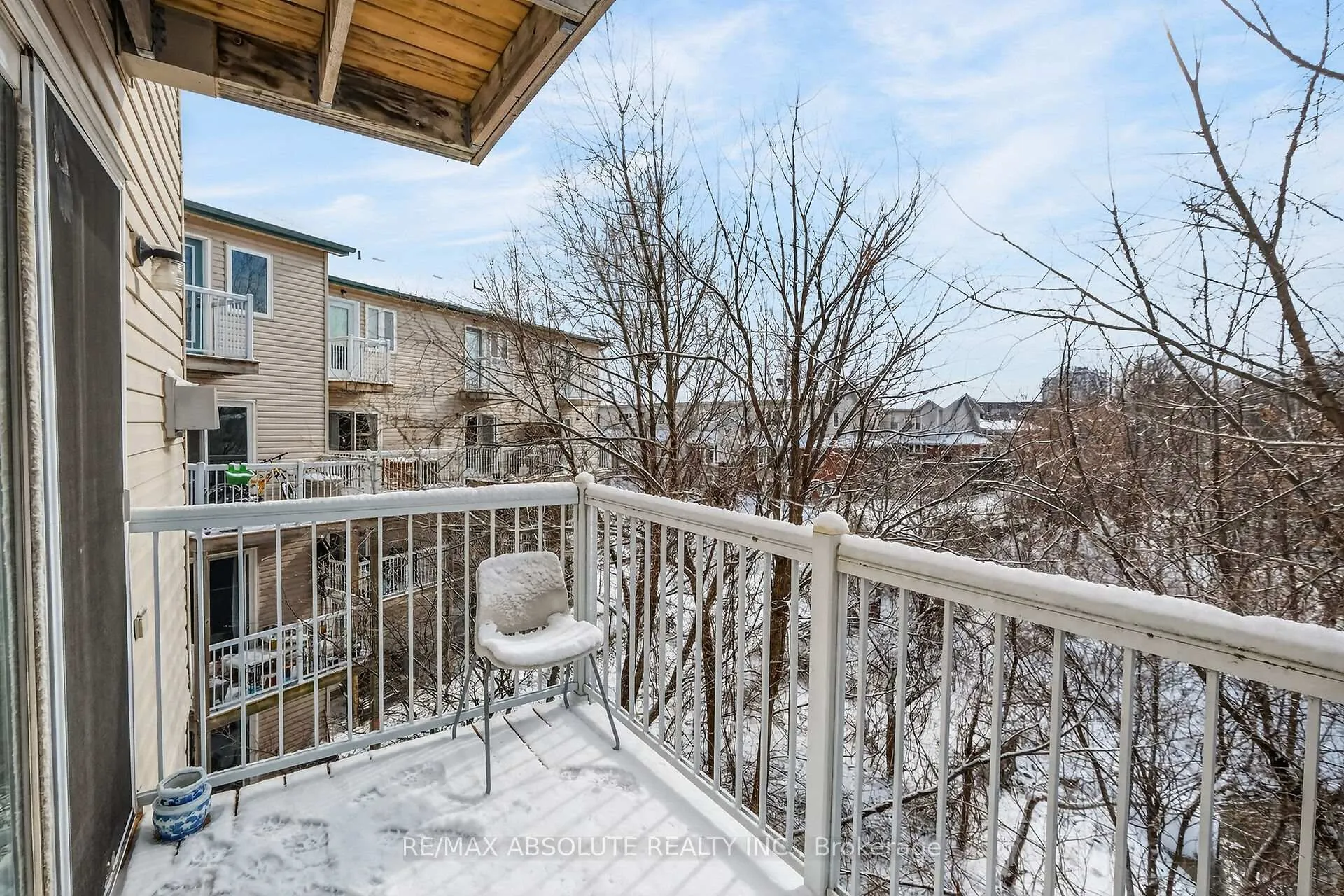 Photo 17 of 117 Tall Pines Private, Ottawa, Leslie Park — HOMEH