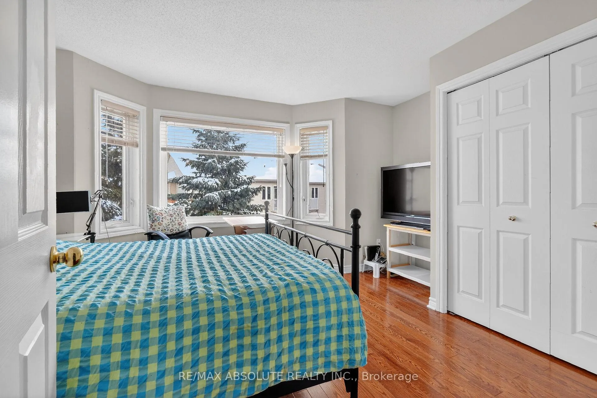 Photo 42 of 117 Tall Pines Private, Ottawa, Leslie Park — HOMEH