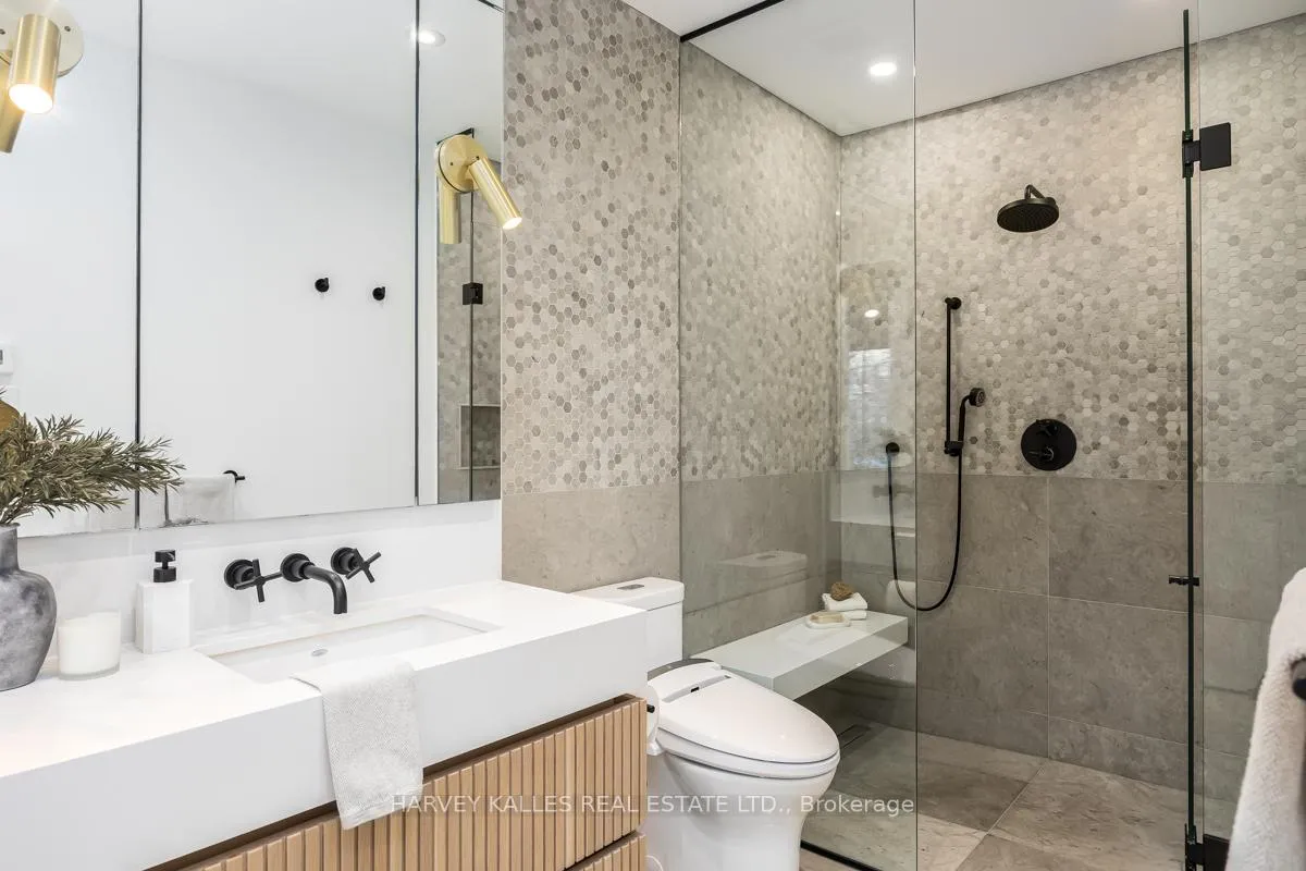 Photo 15 of 53 Castlewood Road, Toronto, Lawrence Park South — HOMEH