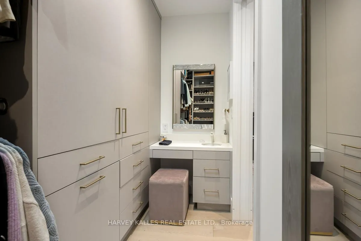 Photo 16 of 53 Castlewood Road, Toronto, Lawrence Park South — HOMEH