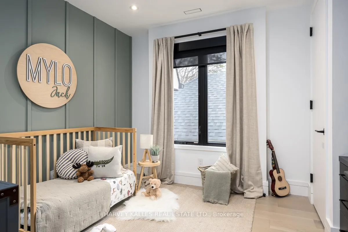 Photo 17 of 53 Castlewood Road, Toronto, Lawrence Park South — HOMEH