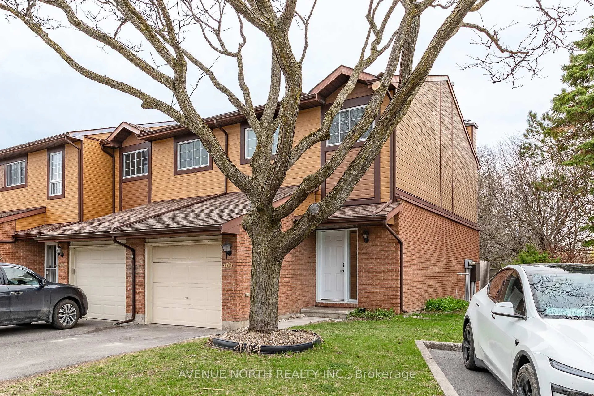 Photo 2 of 406 Verdon Private, Ottawa, Hunt Club Park/Greenboro — HOMEH