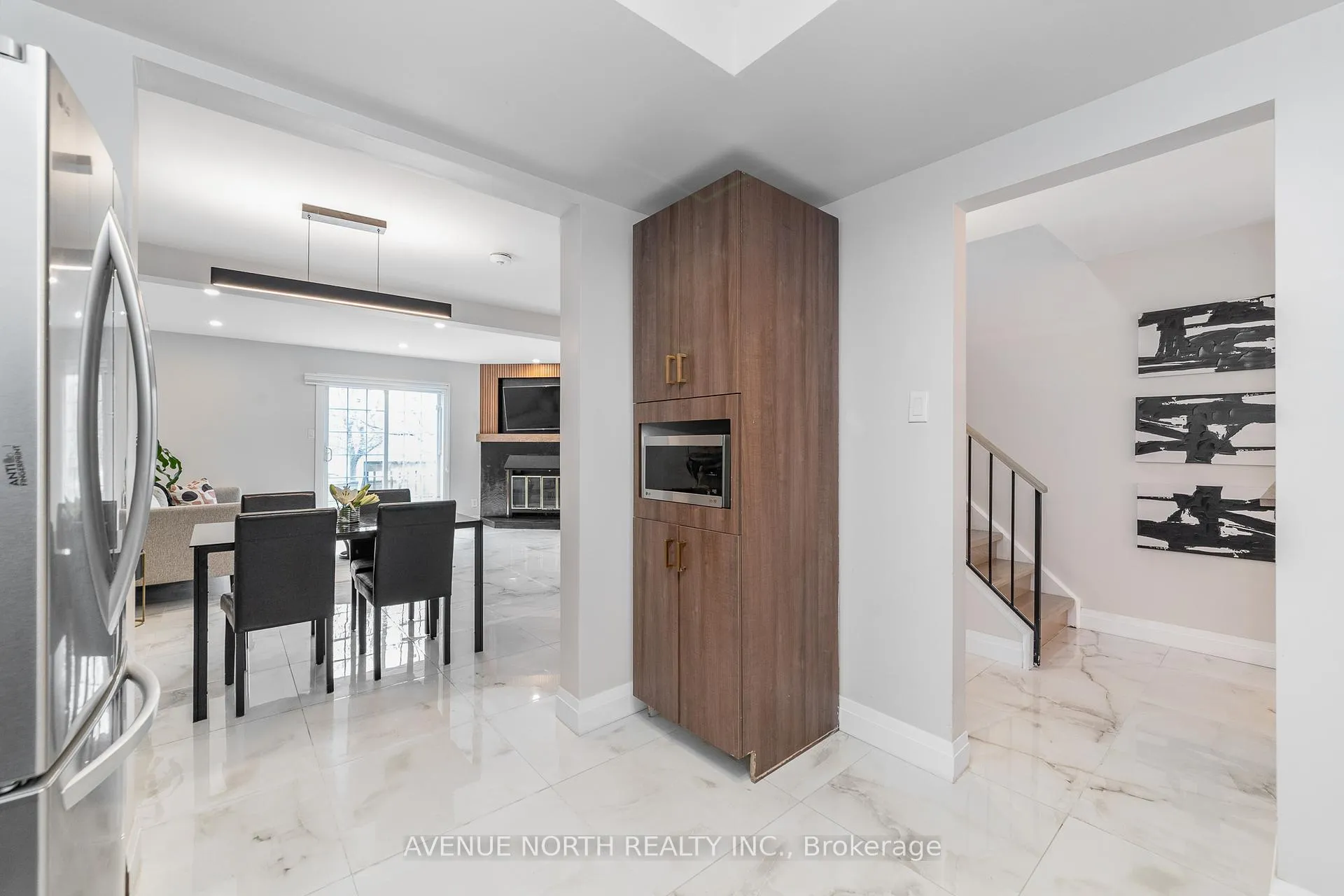 Photo 11 of 406 Verdon Private, Ottawa, Hunt Club Park/Greenboro — HOMEH