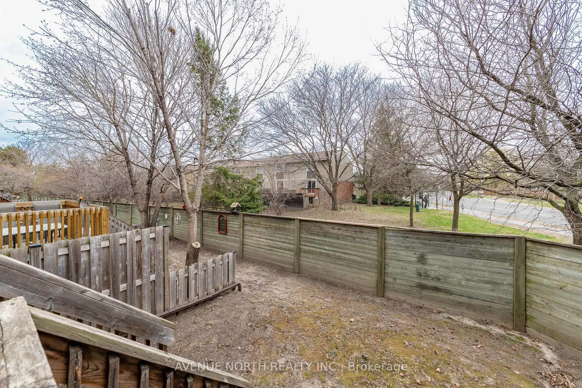Photo 35 of 406 Verdon Private, Ottawa, Hunt Club Park/Greenboro — HOMEH