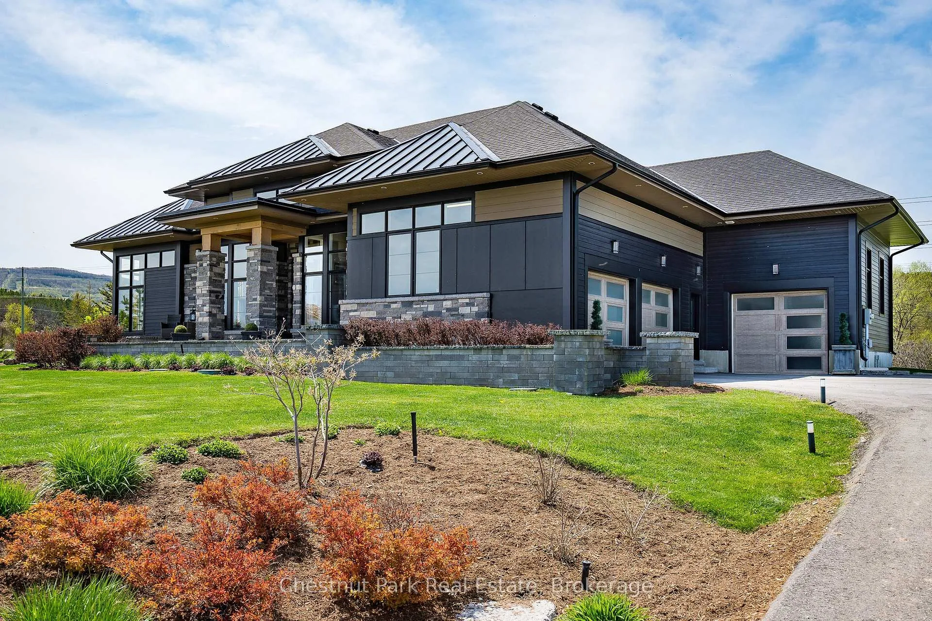 Photo 4 of 1 Windrose Valley Boulevard, Clearview, Rural Clearview — HOMEH