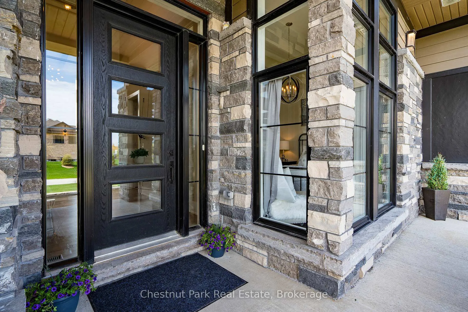 Photo 6 of 1 Windrose Valley Boulevard, Clearview, Rural Clearview — HOMEH